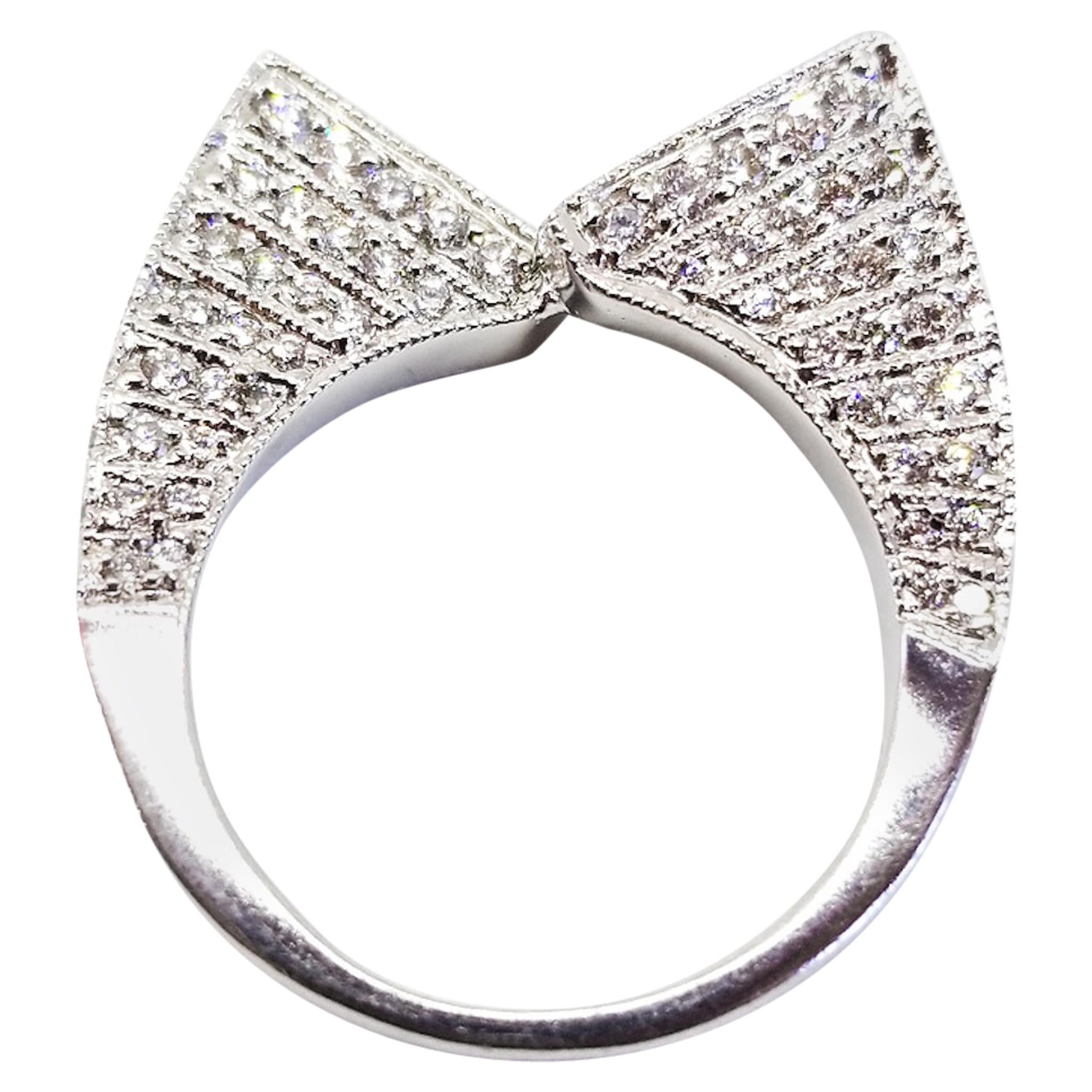 1.88 Karat Baguette-Ring aus Platin mit rundem Diamanten im Art-déco-Stil