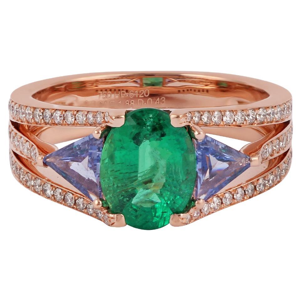 1.88 Carat Emerald Sapphire & Diamond Ring Studded in 18k Rose Gold For Sale