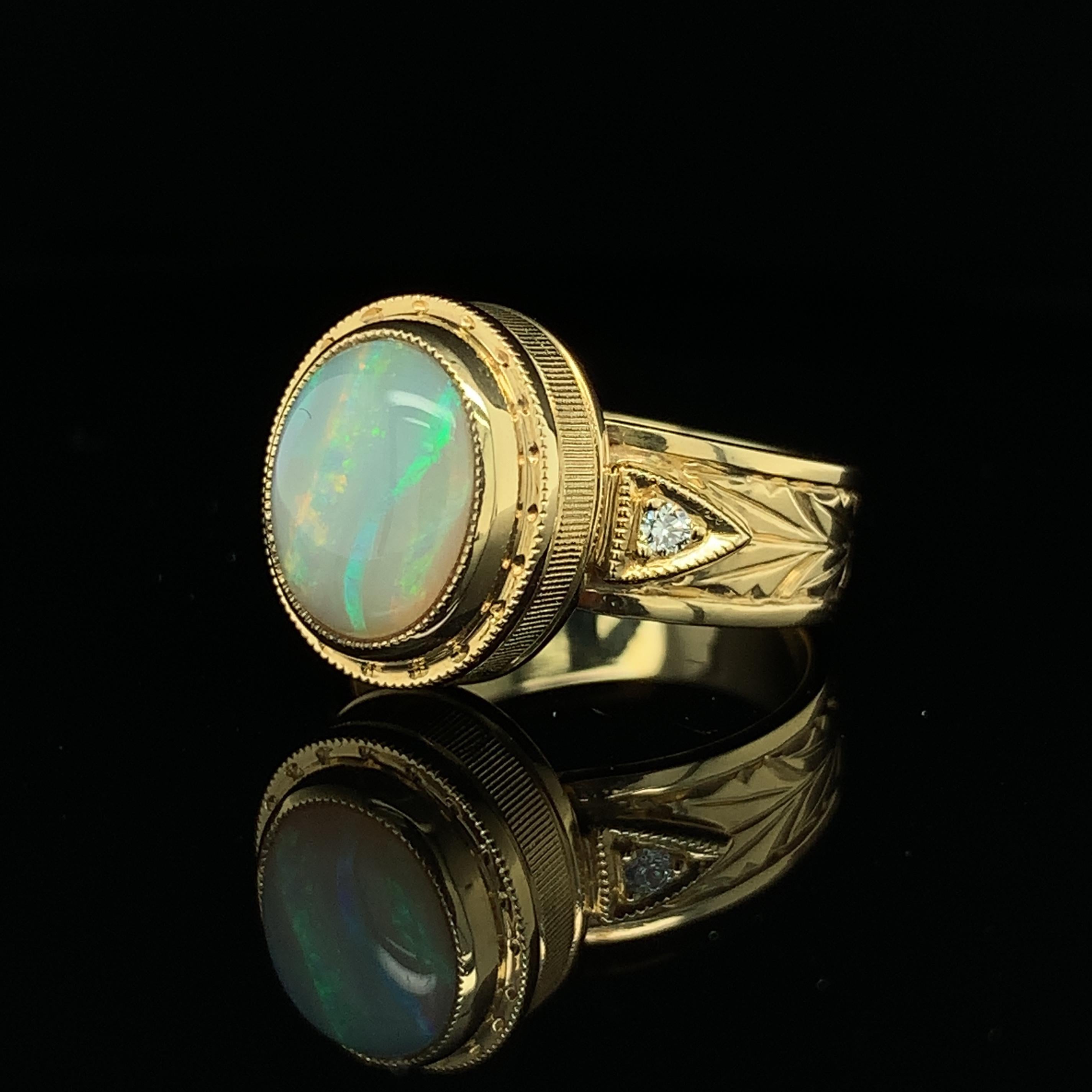 Women's or Men's 1.88 Carat Lightening Ridge Opal and Diamond Band Ring in 18k Yellow Gold For Sale