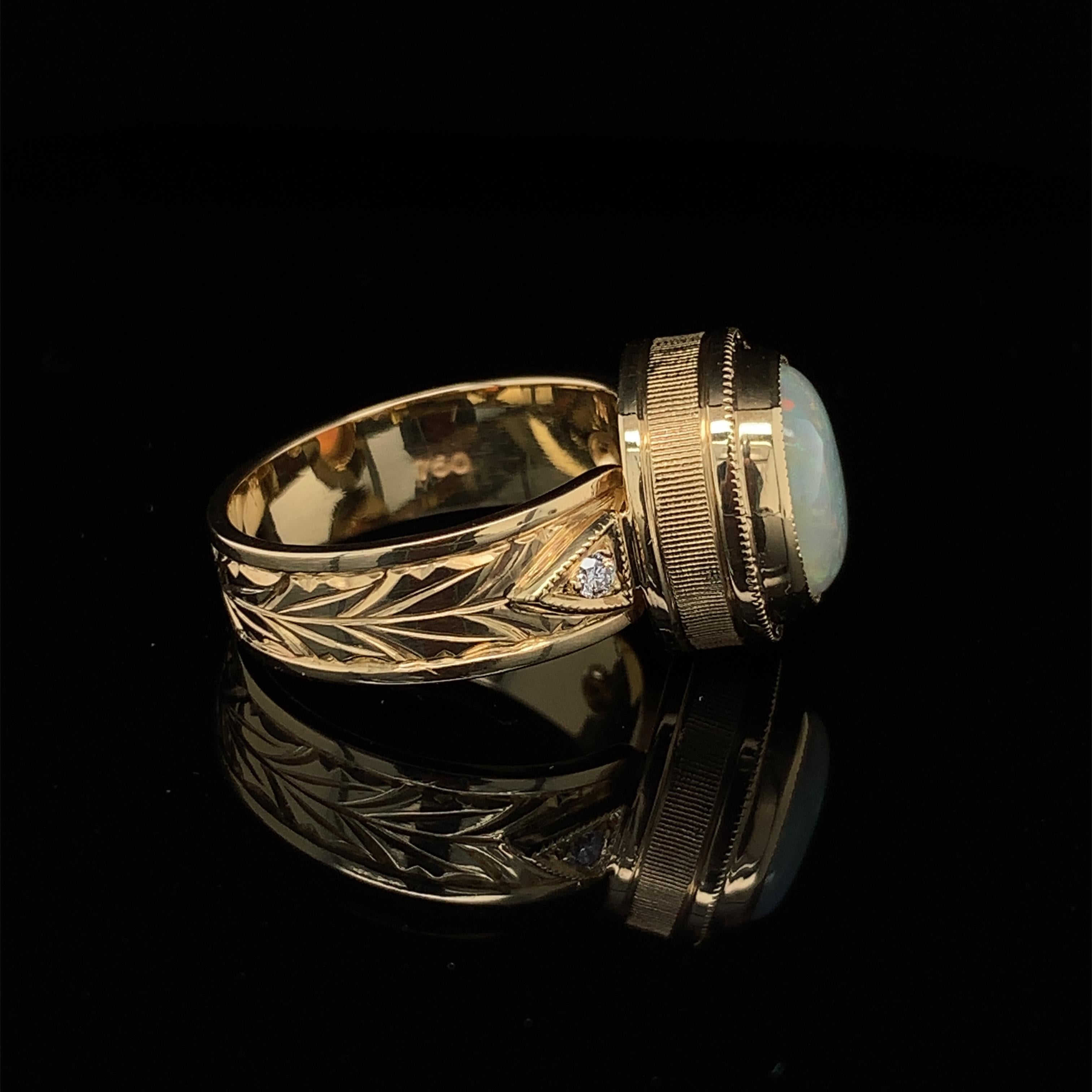 Bague à anneau en or jaune 18 carats avec opale d'équitation de 1,88 carat et diamants en vente 2