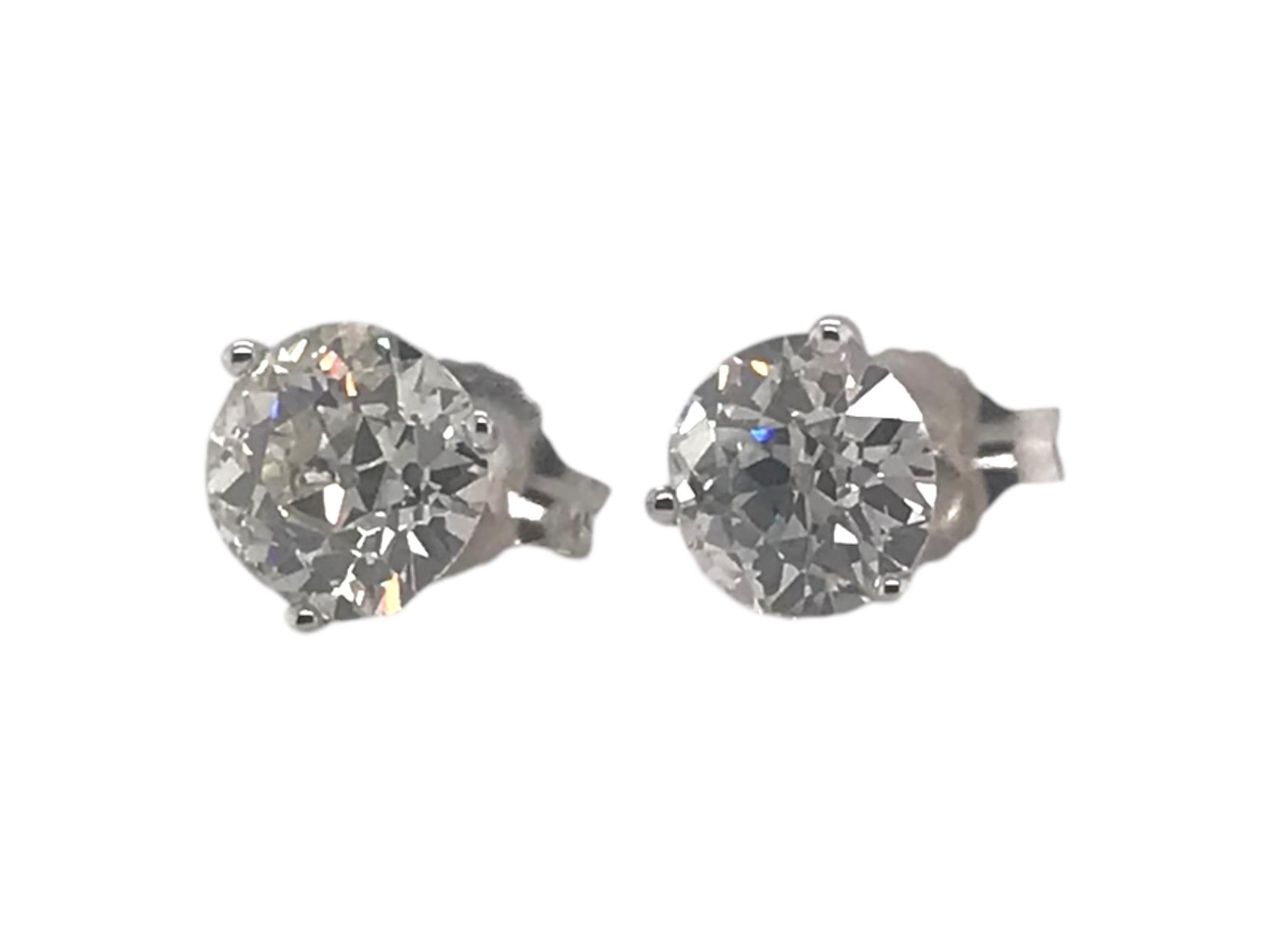 Women's 1.88 Carat Old European Cut Diamond Stud Earrings For Sale