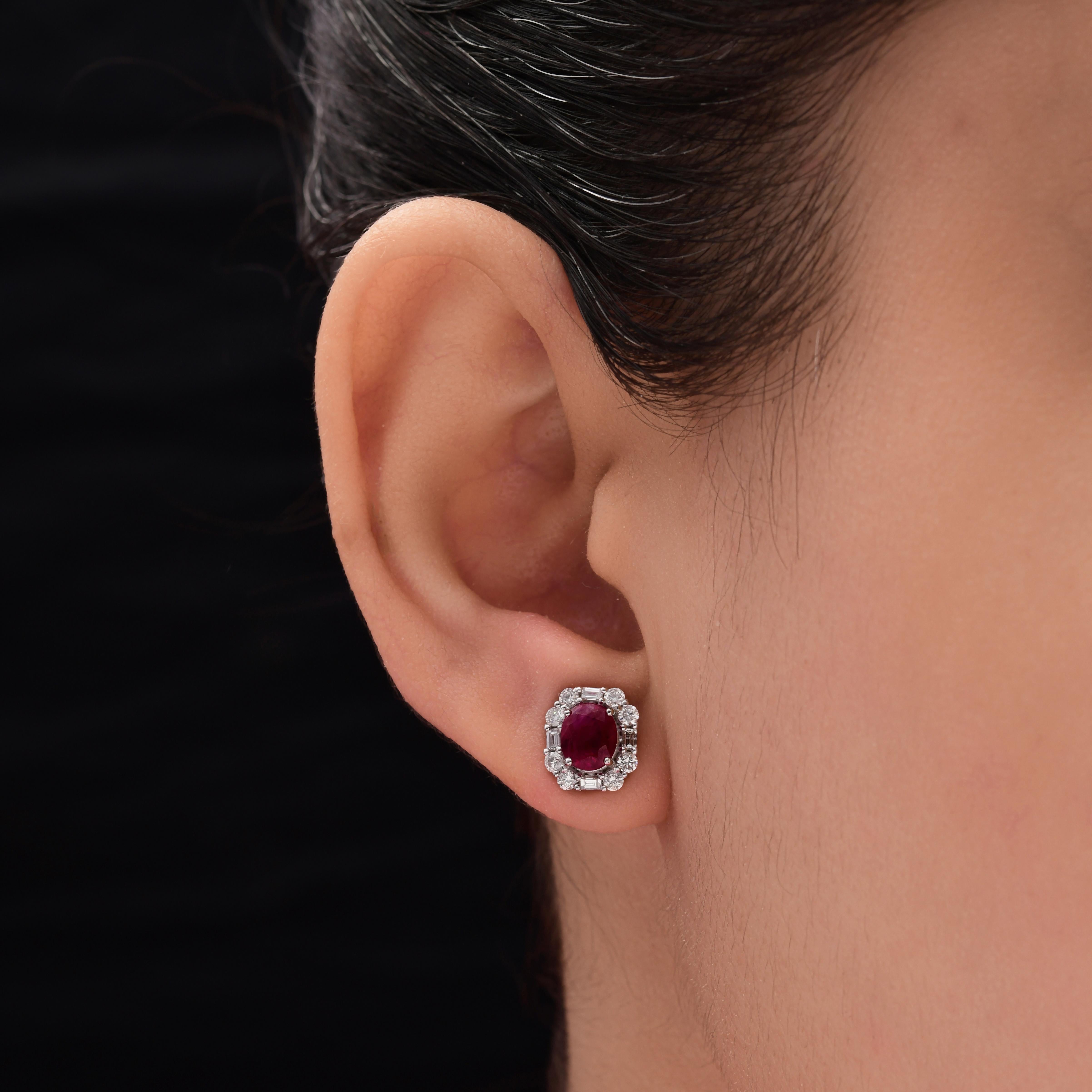 1,88 Karat Rubin 0,57 Karat SI/H Diamant-Ohrringe 18 Karat Weißgold-Schmuck (Moderne) im Angebot