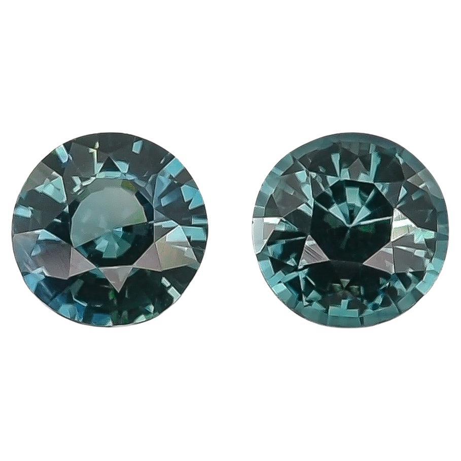 Natural Green Blue Sapphire Pair Gemstones 1.88 carats / JupiterGem For Sale