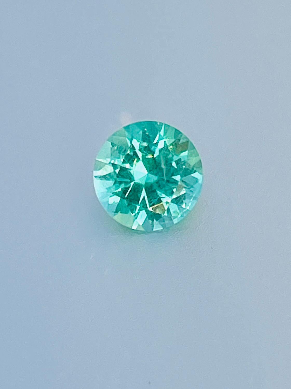 1.88 Ct Natural Emerald Beryl High-Precision Zambia Green color gemstone For Sale 2