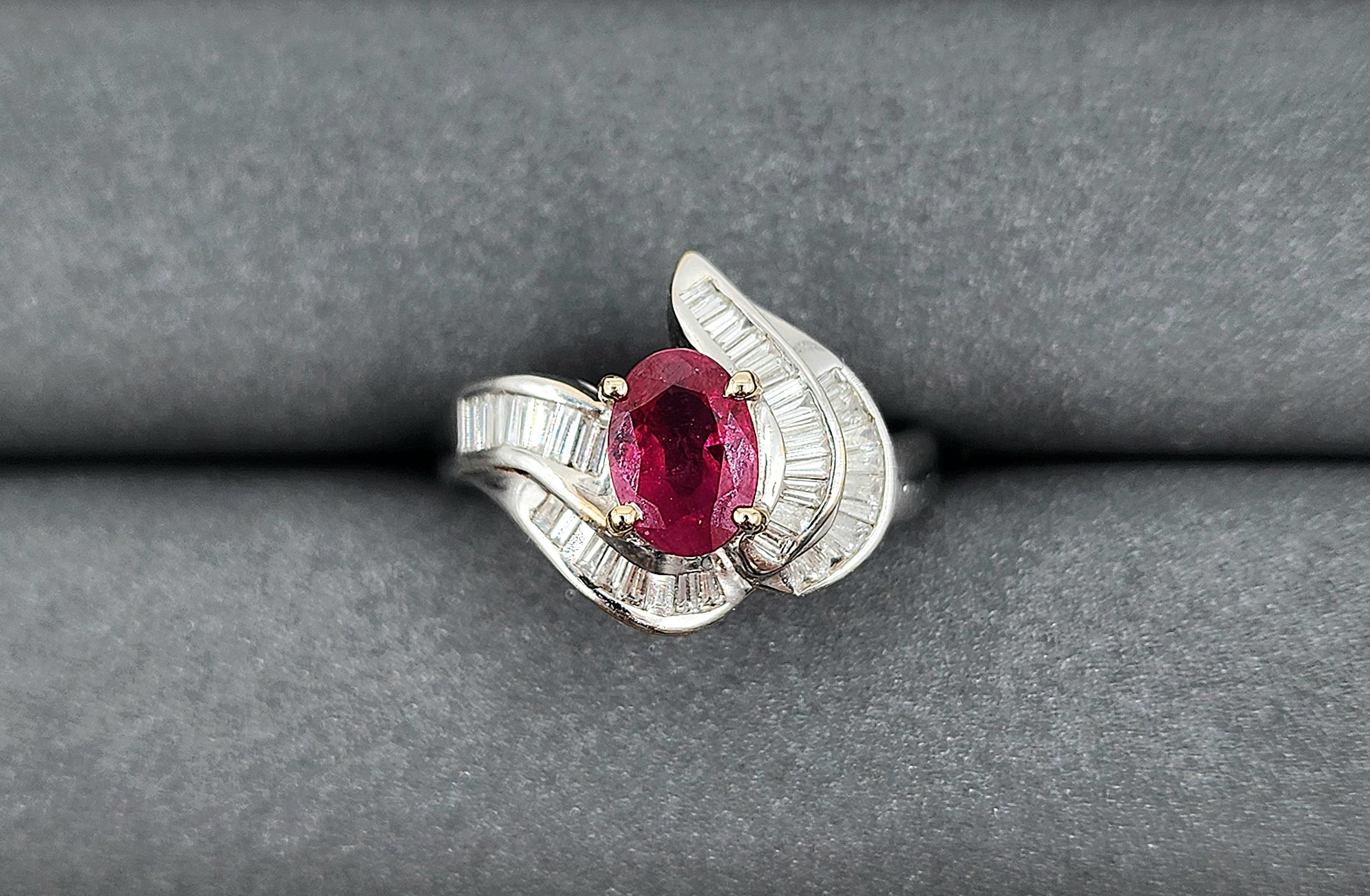 1.88 Karat Rubin & Diamantring für Damen oder Herren im Angebot
