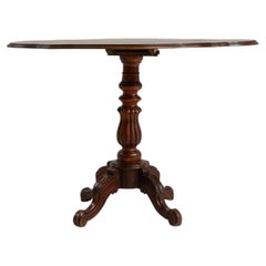 1880-1889 United Kingdom Rich Mahogany Tilt-Top Pedestal Table