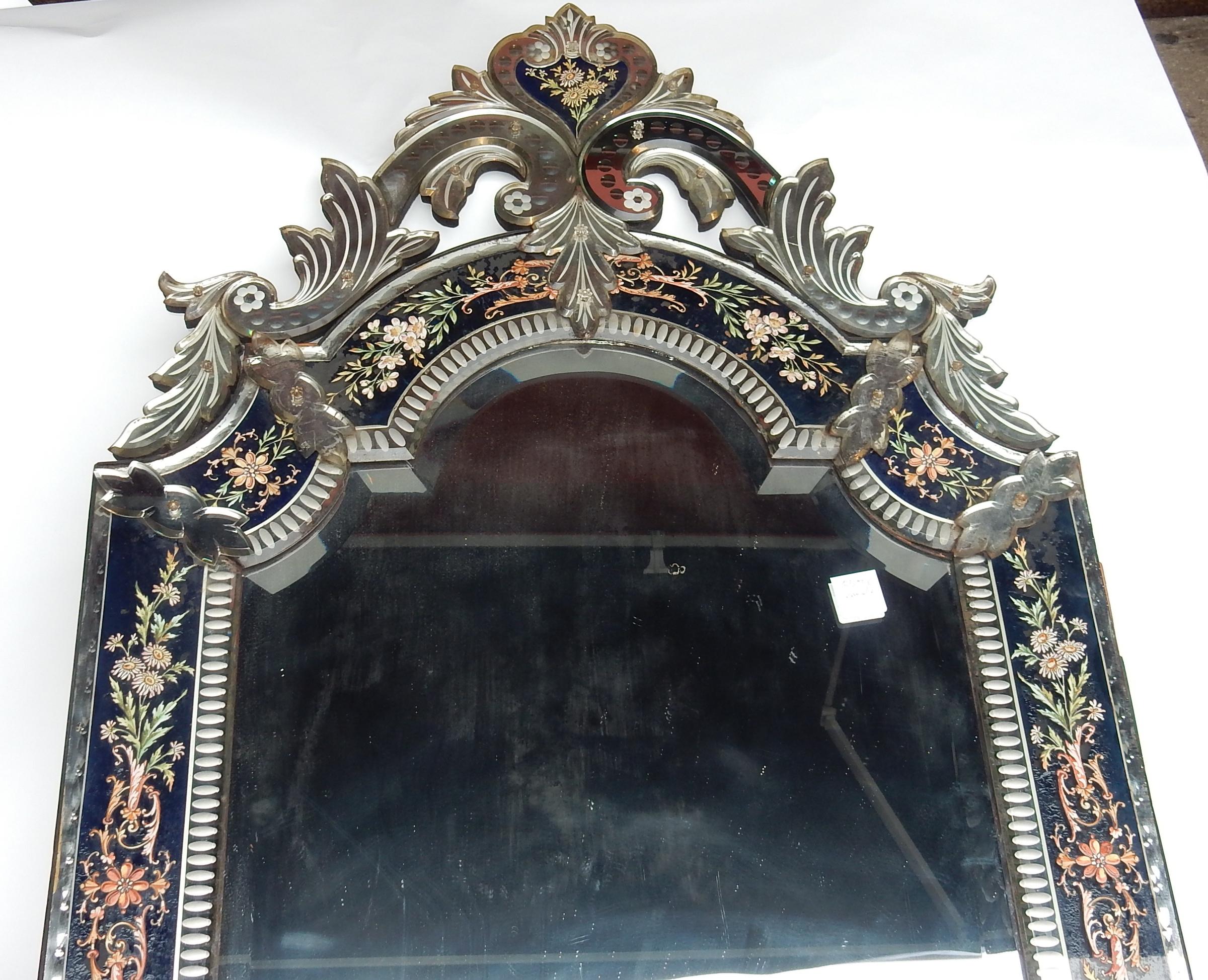 Miroir vénitien N3 à fronton avec fronton, verre bleu orné de fleurs, 1880-1900 en vente 3