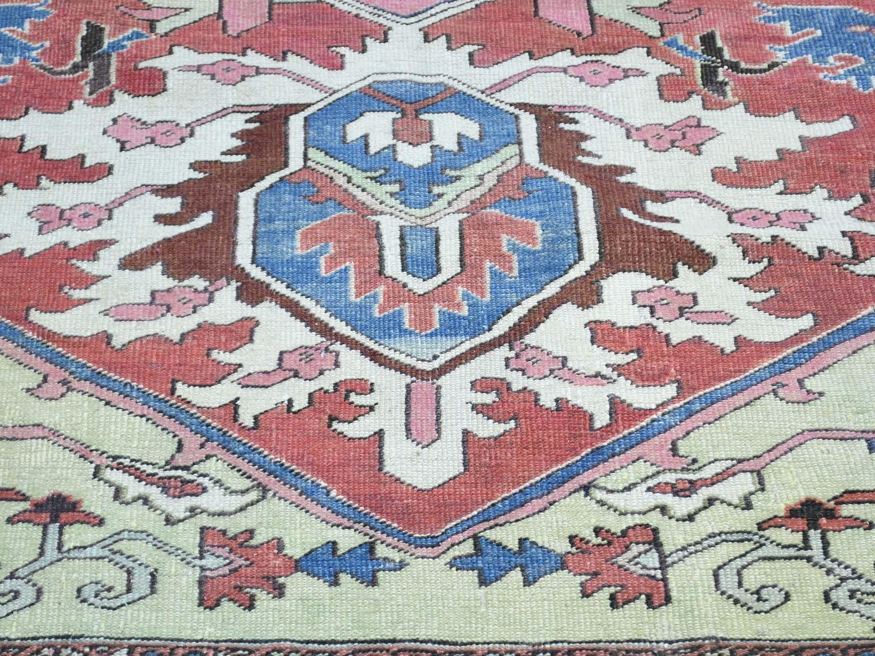 1880 Antiker handgeknüpfter persischer Serapi-Teppich in Rot/Elfenbein, 1880 im Angebot 4