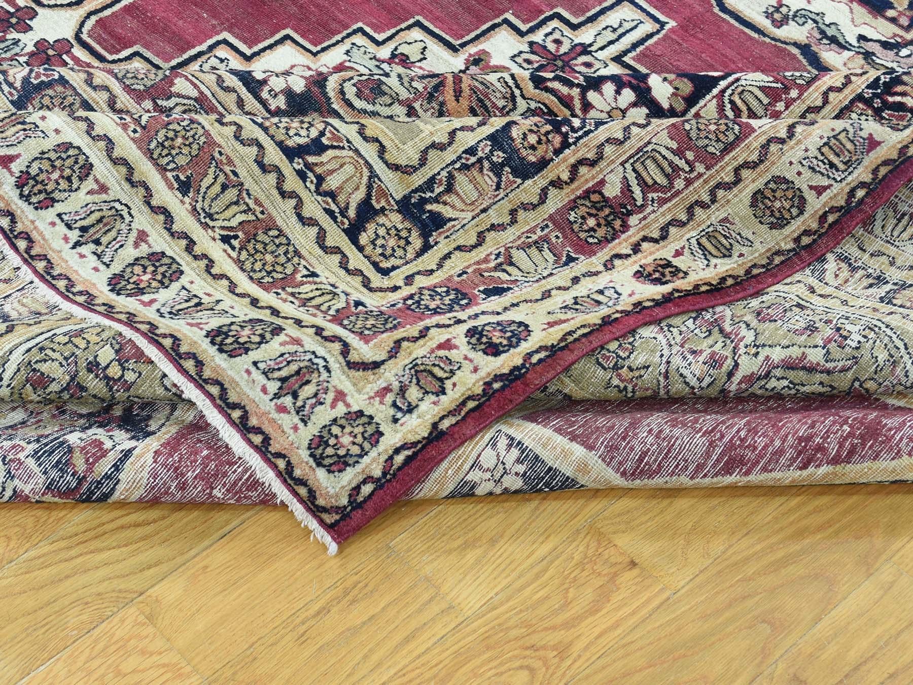 1880 Antiker persischer Lavar Kerman-Teppich im Angebot 1