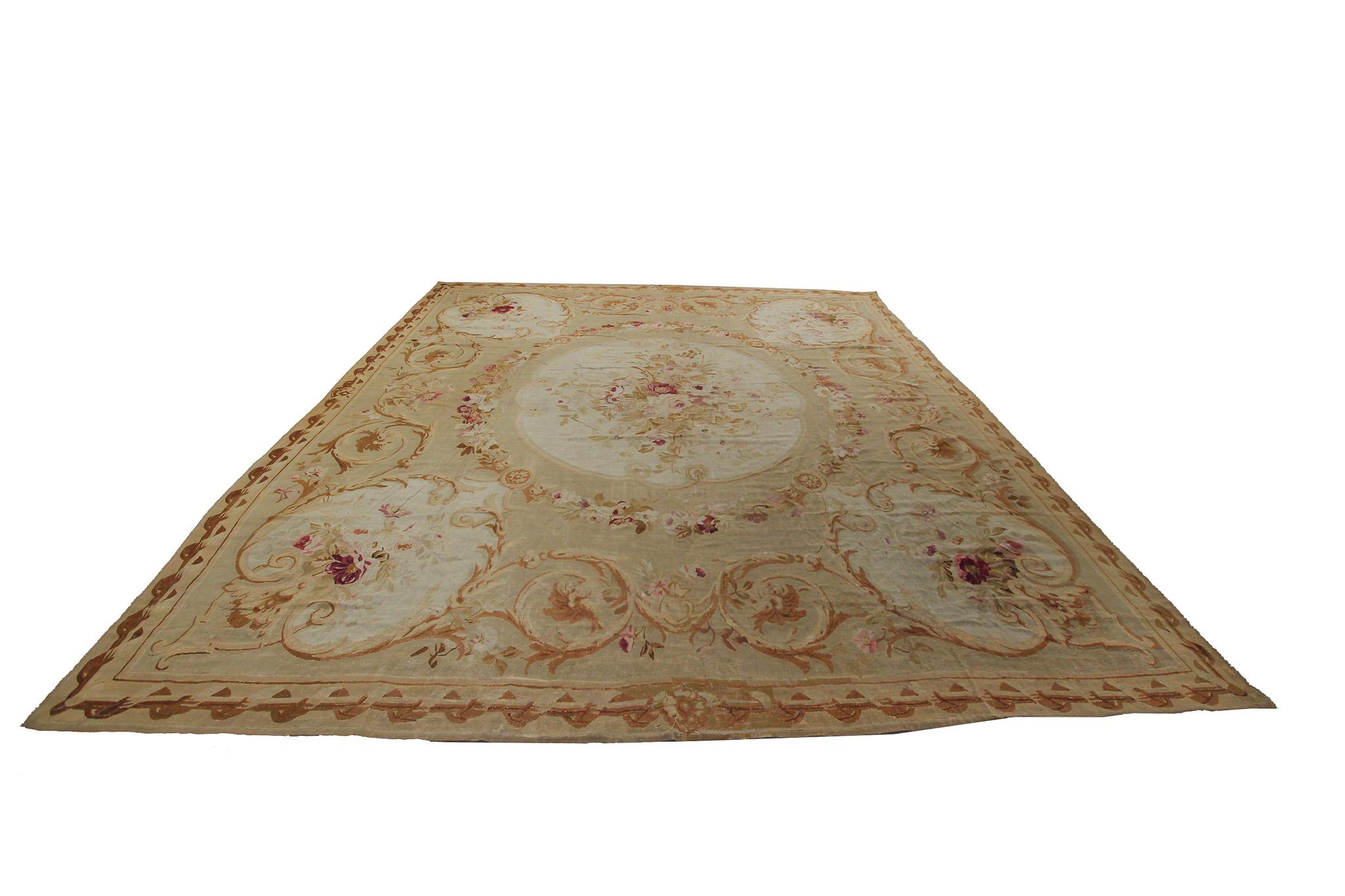 1880 Aubusson Flachgewebter französischer AUbusson Großer Aubusson 13x15 397x445cm im Zustand „Gut“ im Angebot in New York, NY