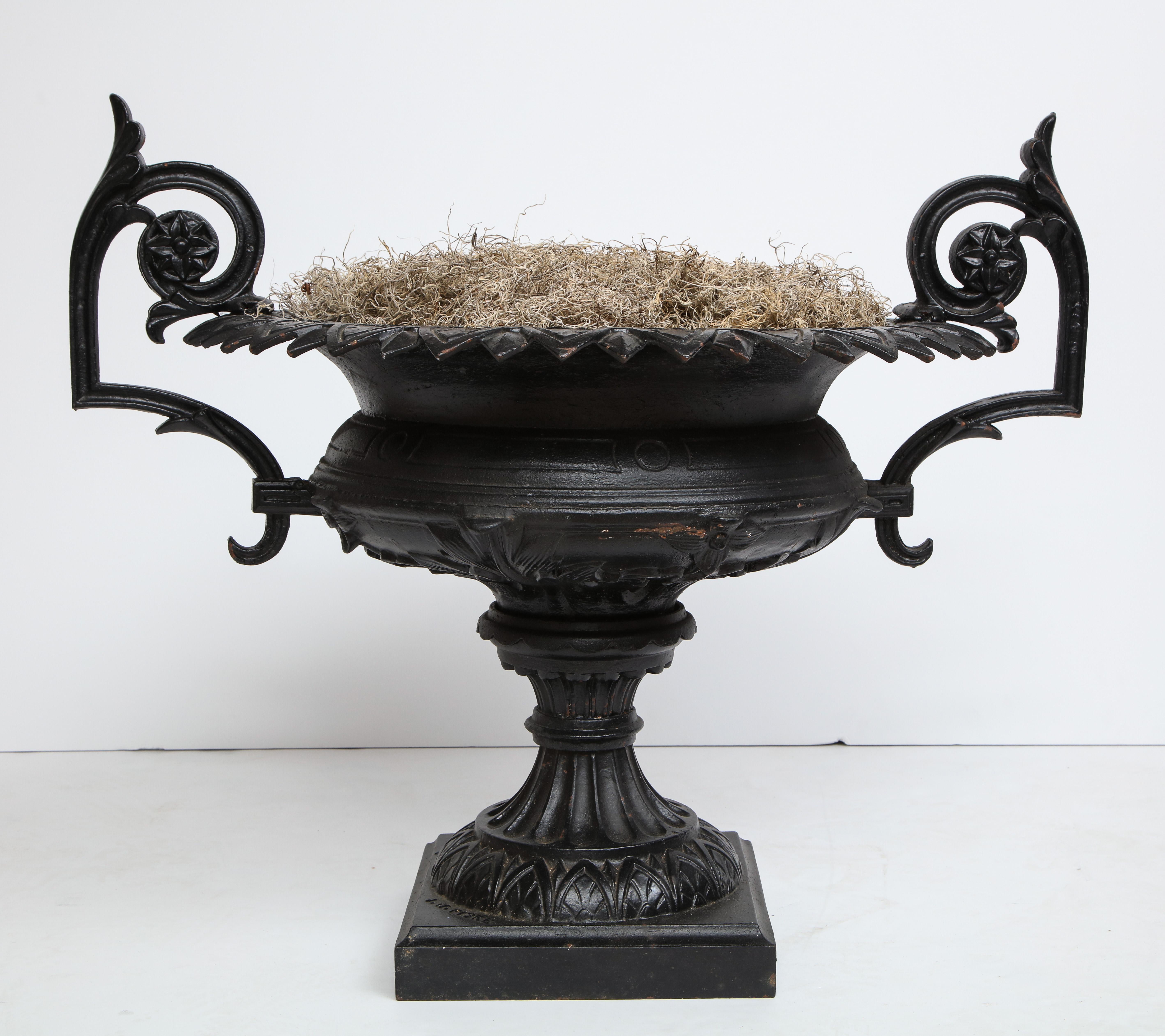 1880 Fiske Cast Iron Twin Handled Urn For Sale 7