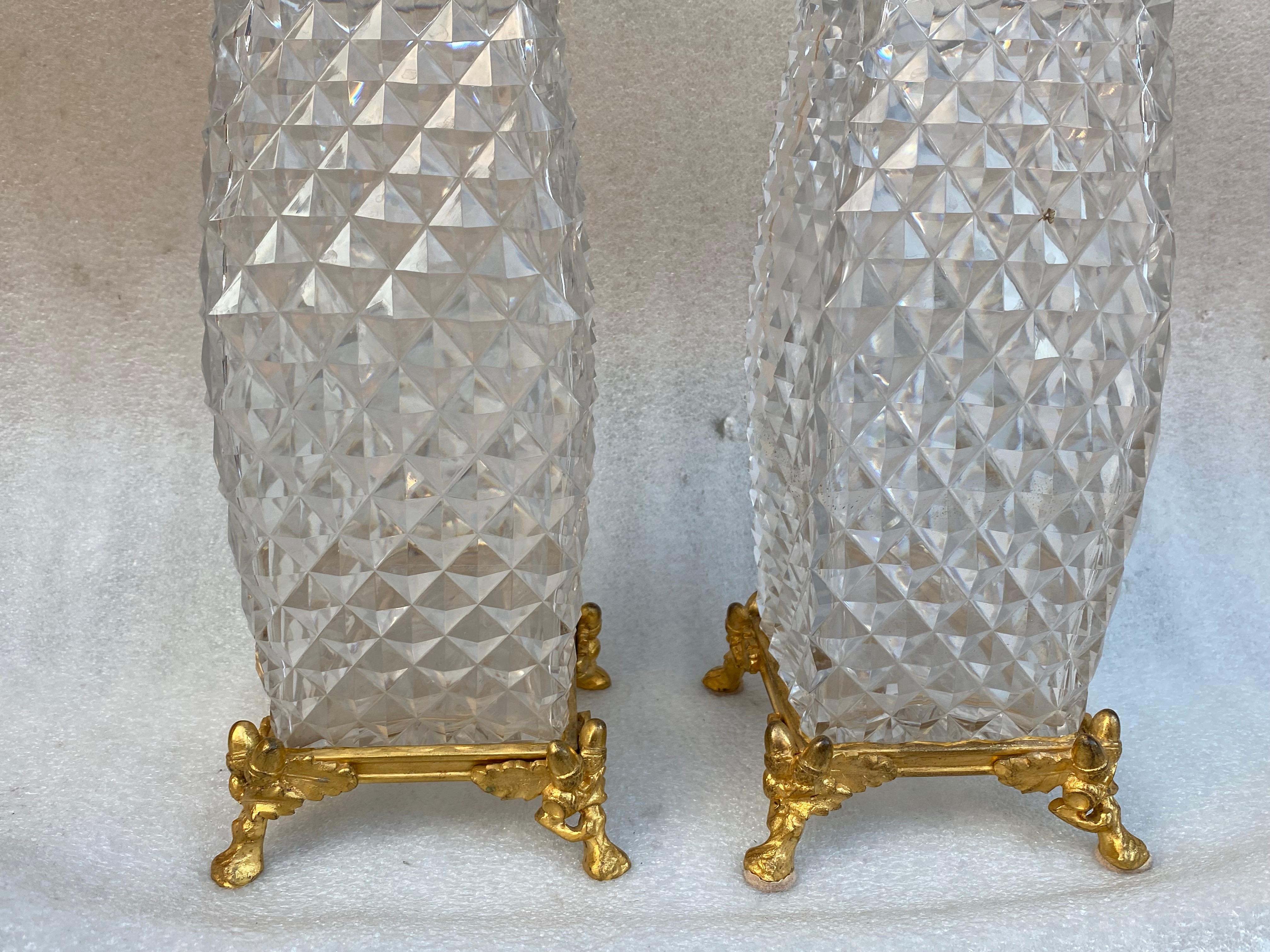 1880 'Paire de vases Baccarat, L'Escalier De Cristal, Période Japonaise Bronzé Doré en vente 2