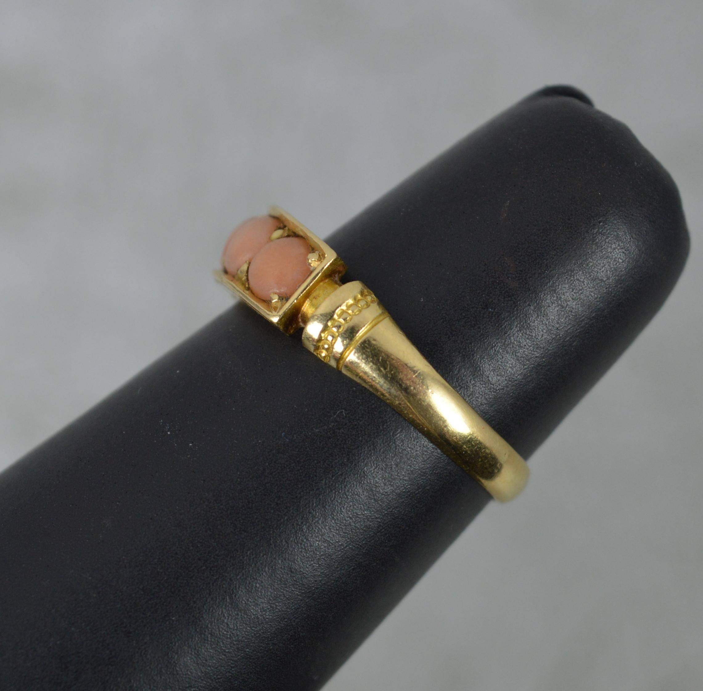 1880 Victorian 18 Carat Gold and Five Coral Stack Band Ring In Excellent Condition In St Helens, GB