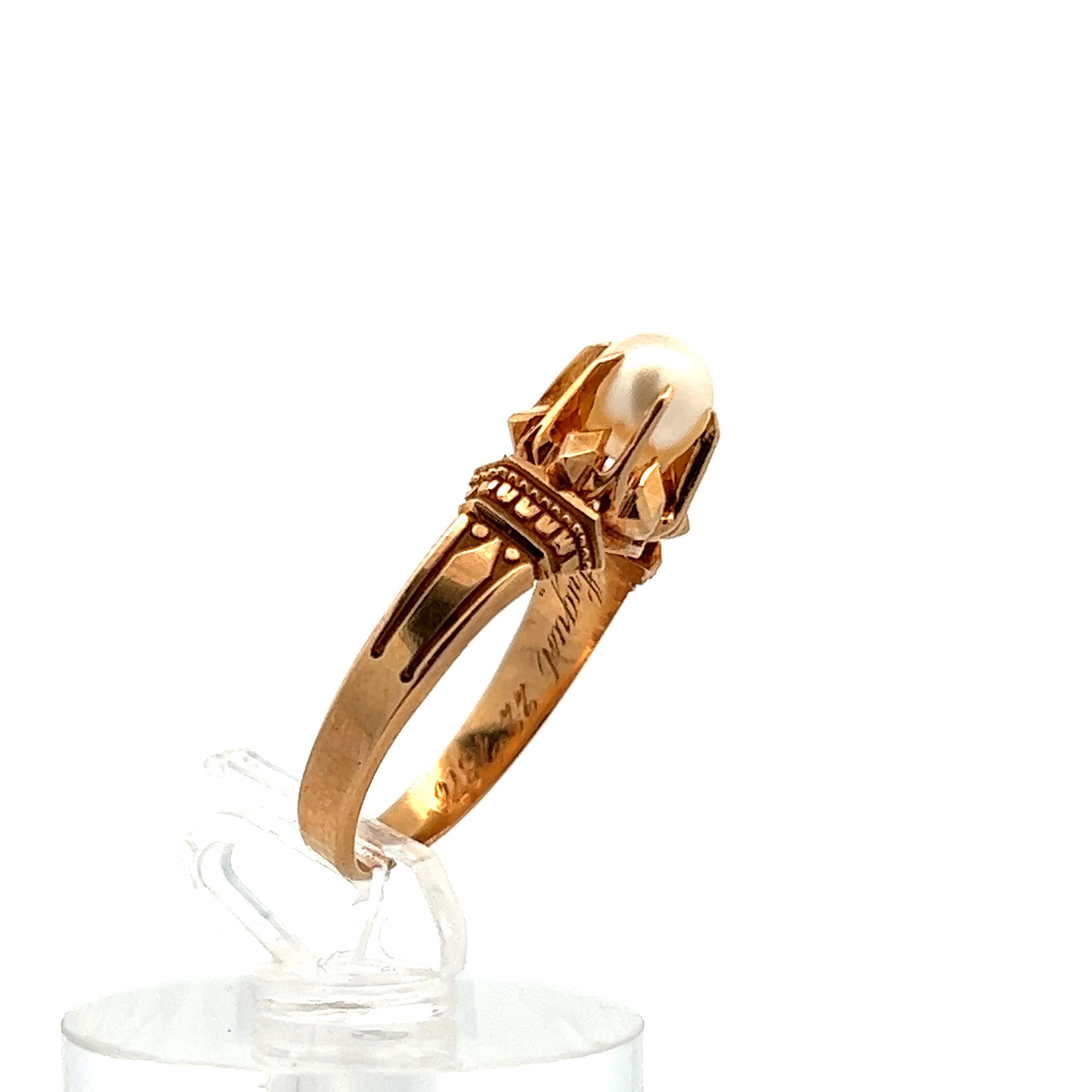 1876 Victorian 18K Yellow Gold Natural 5.45mm Pearl Ring In Excellent Condition For Sale In Lexington, KY