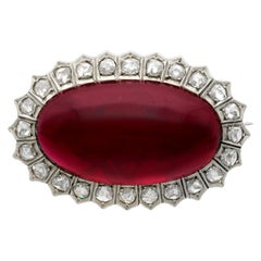 Antique 1880s 33.8t8 Cara Garnet and 1.92 Carat Diamond Brooch in Yellow Gold