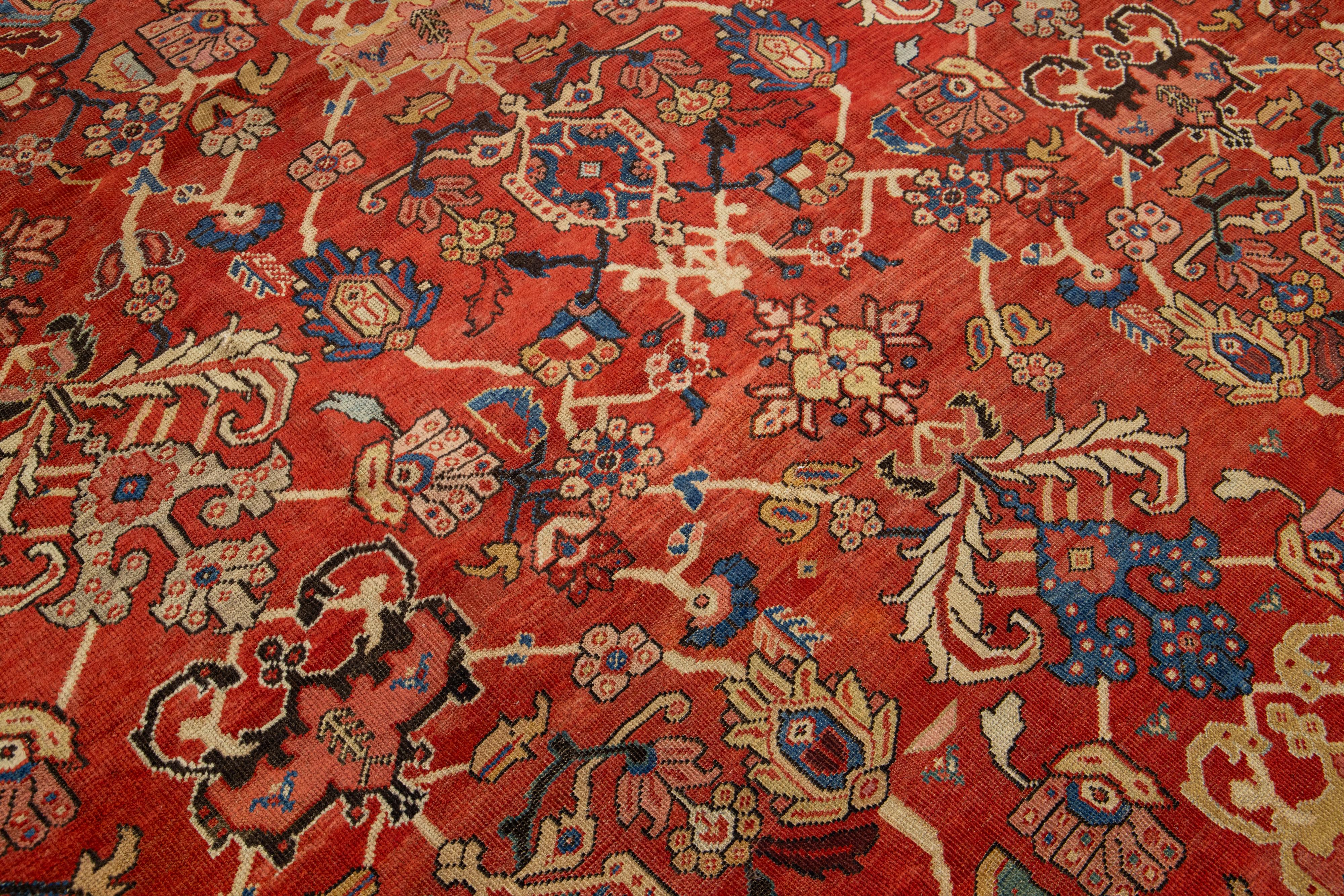 1880s Antique Floral Persian Sultanabad Wool Rug In Red For Sale 3