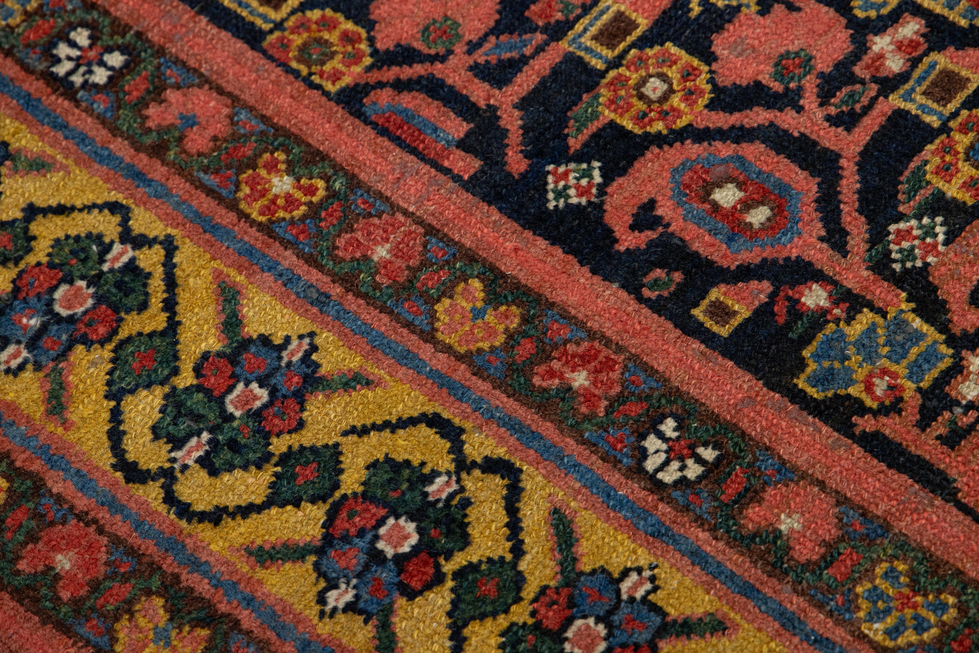 Tapis Malayer Gallery des années 1880, fait à la main en bleu avec motif allovern en vente 4