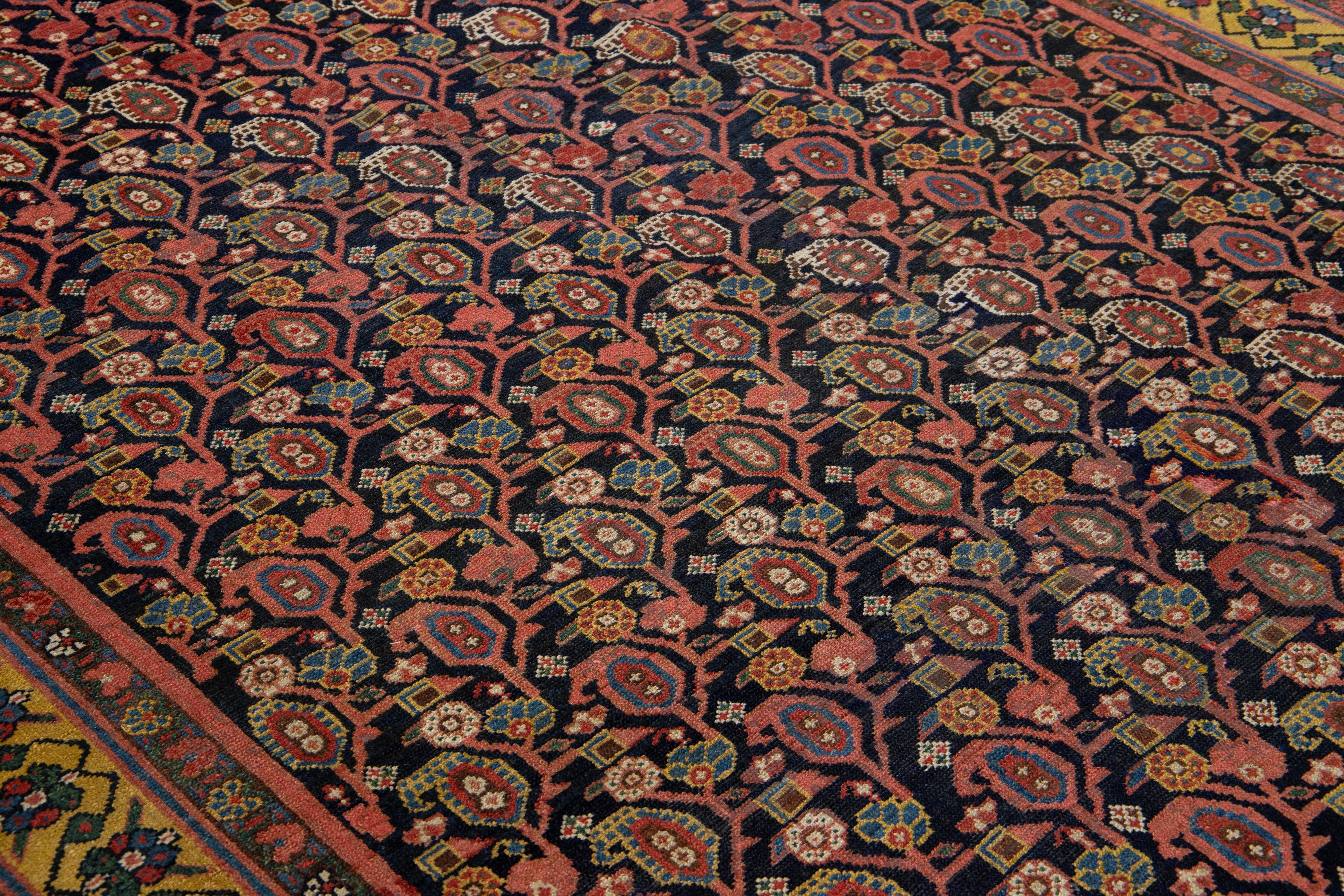 Tapis Malayer Gallery des années 1880, fait à la main en bleu avec motif allovern en vente 2