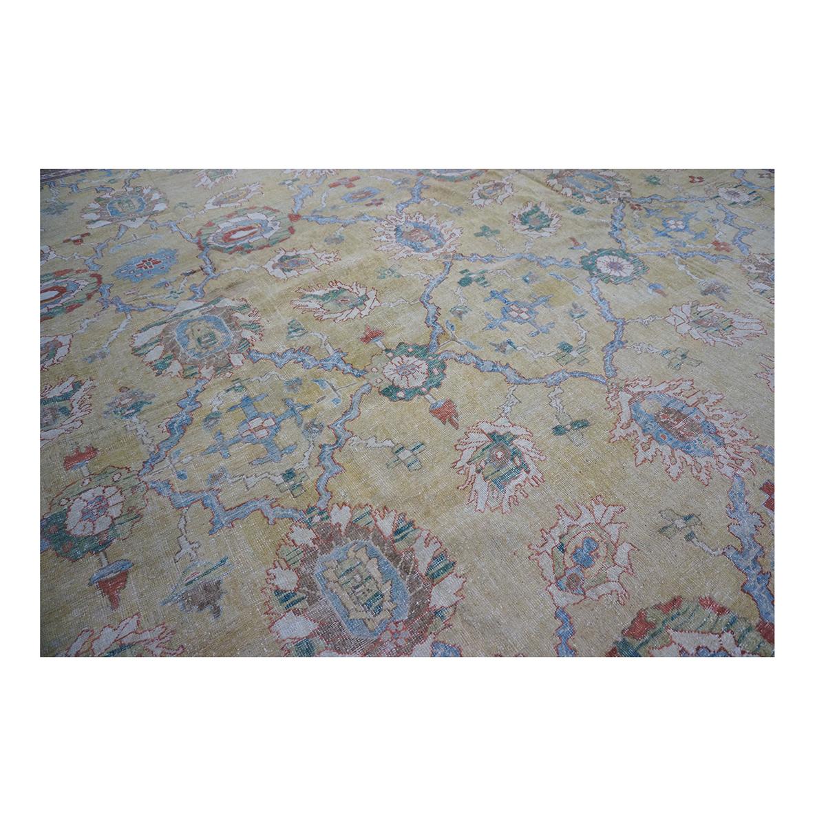 1880s Antique Persian Sultanabad 16x19 Tan, Blue, & Ivory Handmade Area Rug For Sale 5