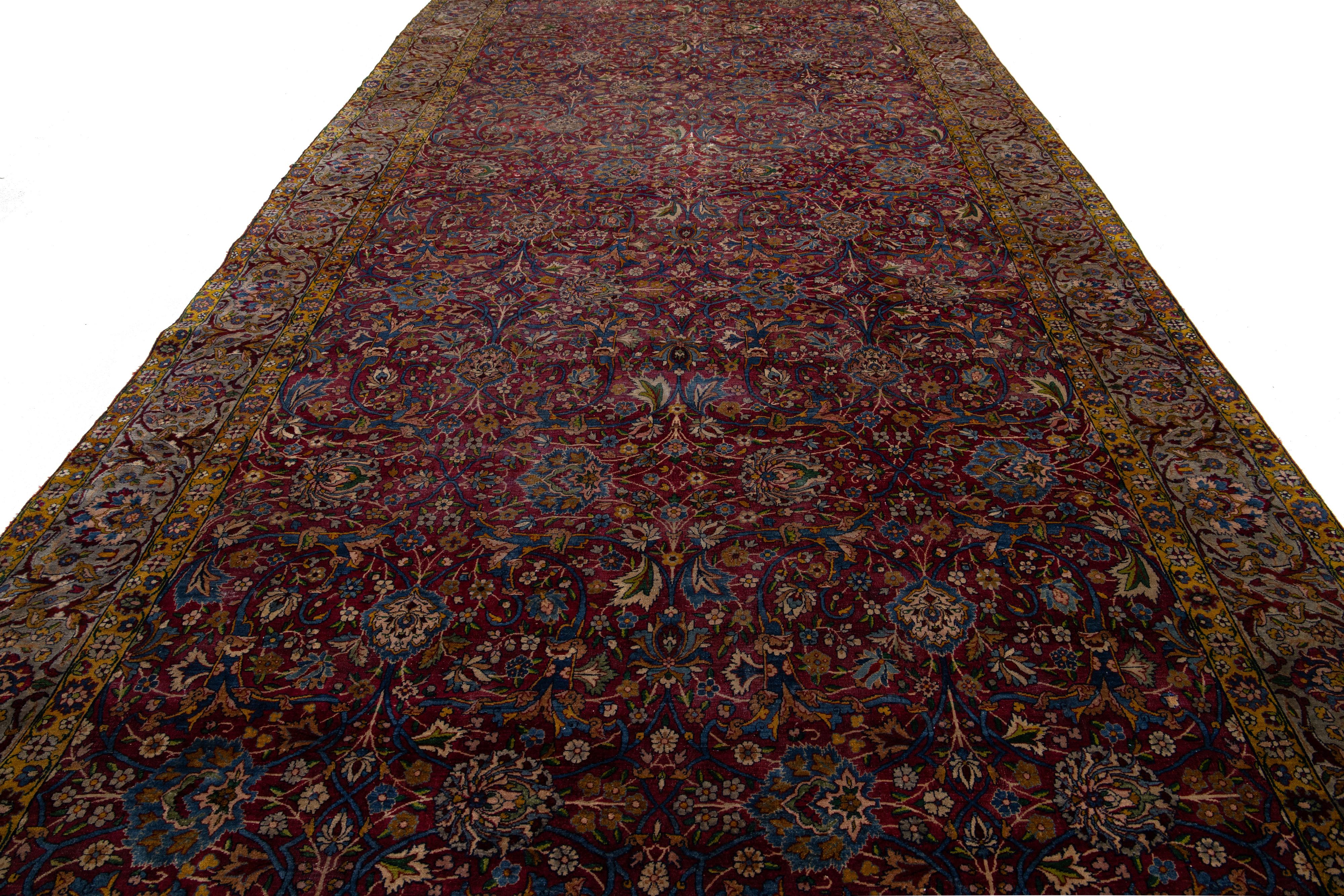 Lana Tappeto antico in lana persiana Tabriz del 1880 con classico disegno floreale in rosso in vendita