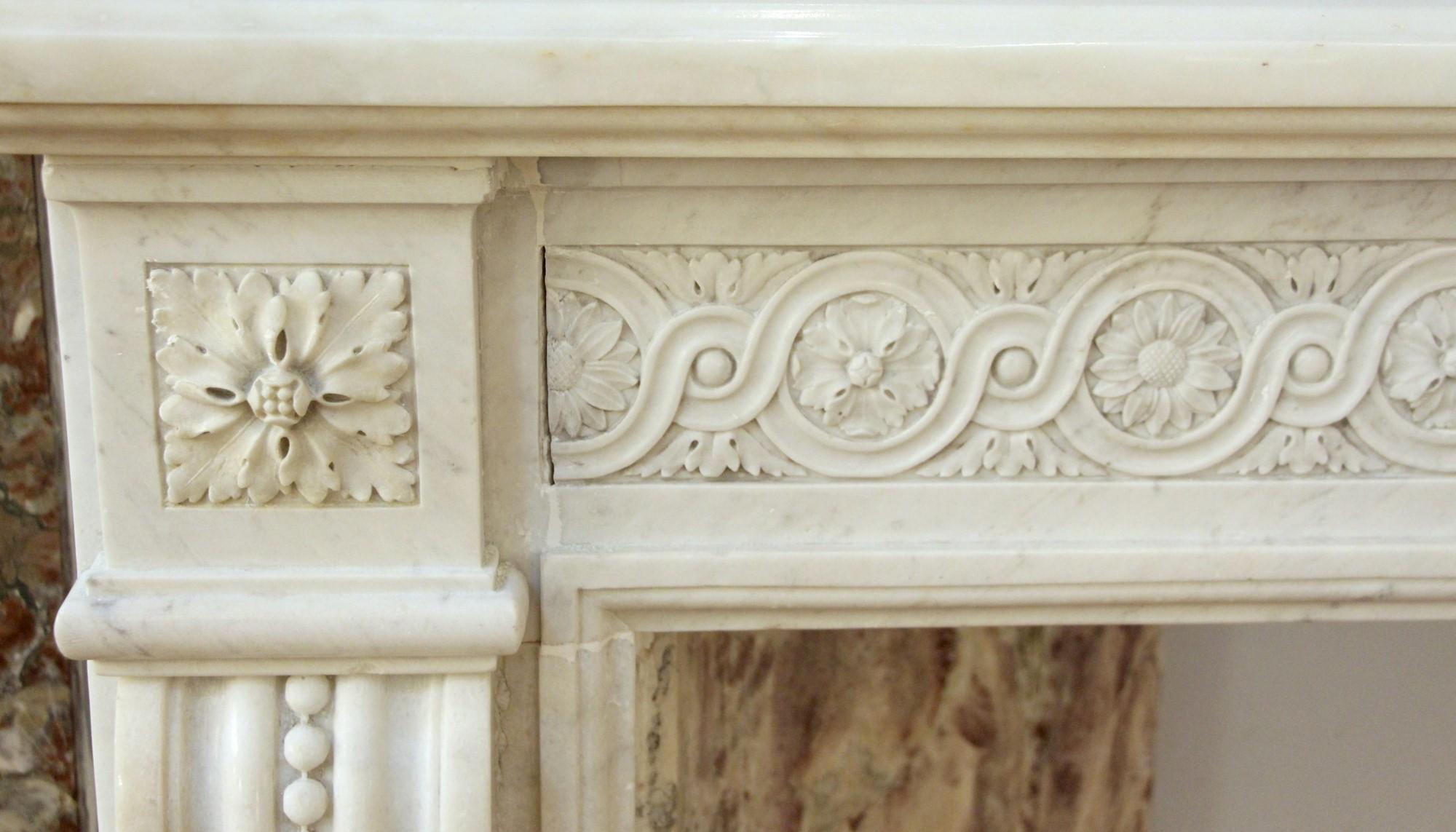 Hand-Carved 1880s Small Victorian White Carrara Marble Mantel Hand Carved Details For Sale
