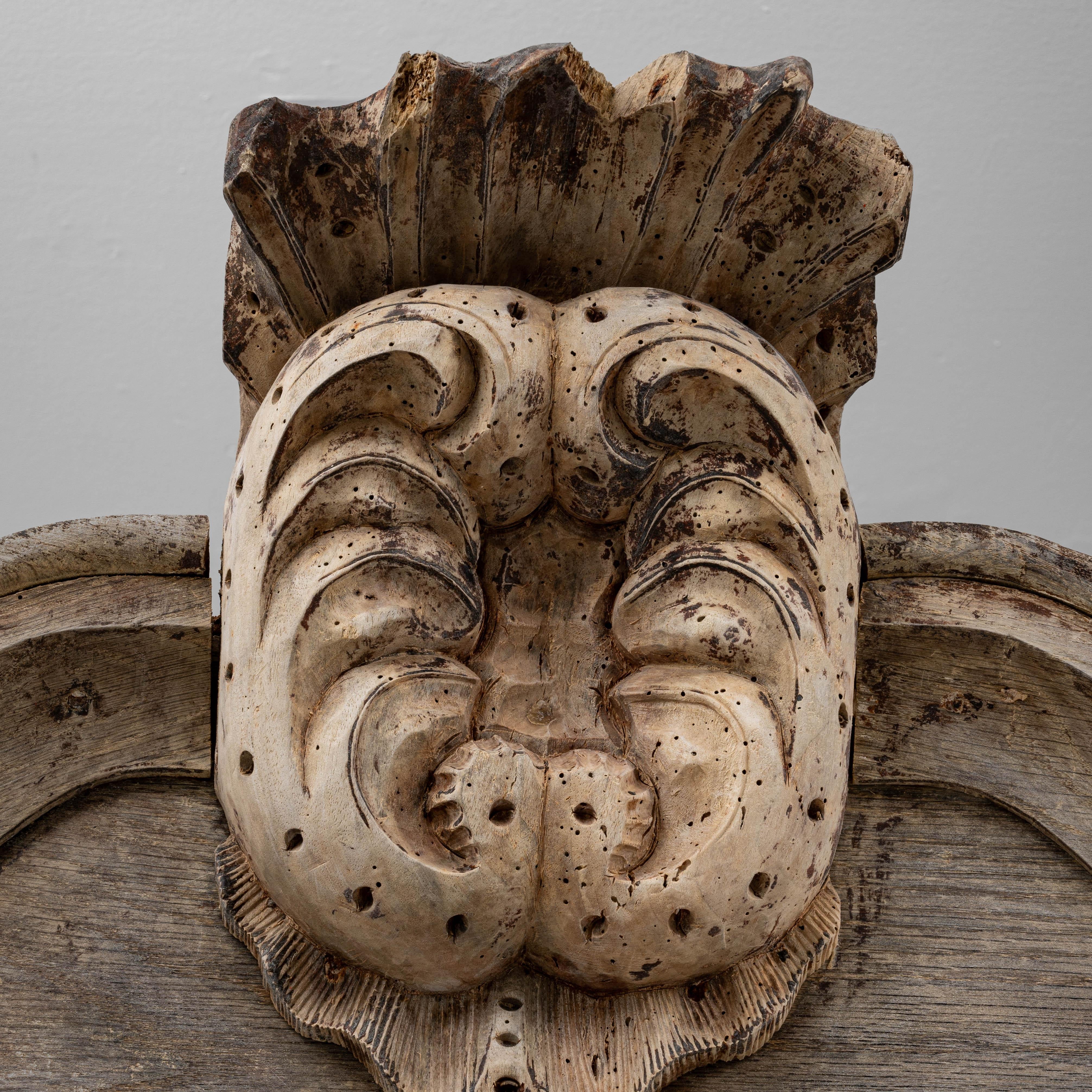 1880s Belgian Louis XVI-Style Oak Vitrine in vendita 8