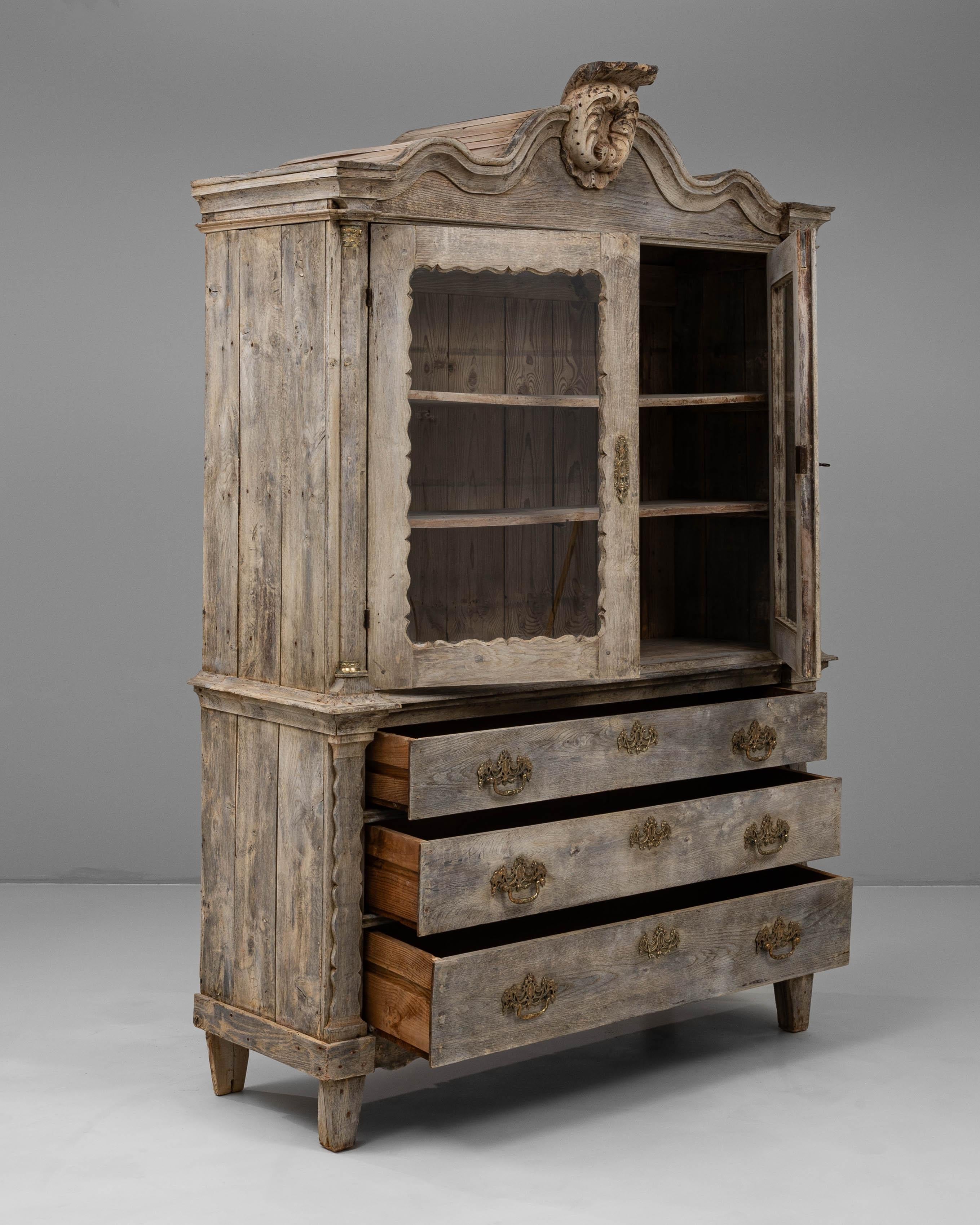 XIX secolo 1880s Belgian Louis XVI-Style Oak Vitrine in vendita