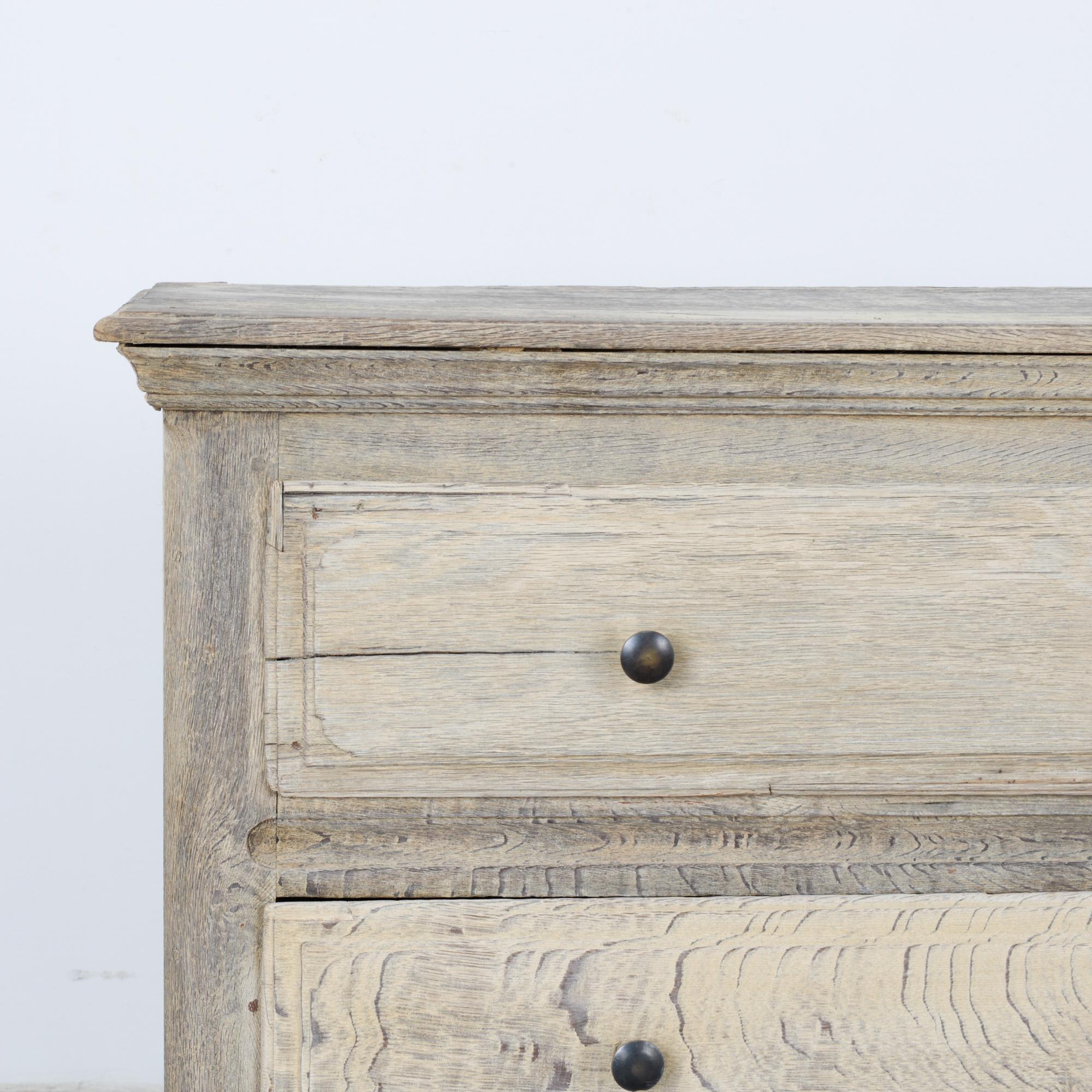 French 1880s Bleached Oak Chest of Drawers
