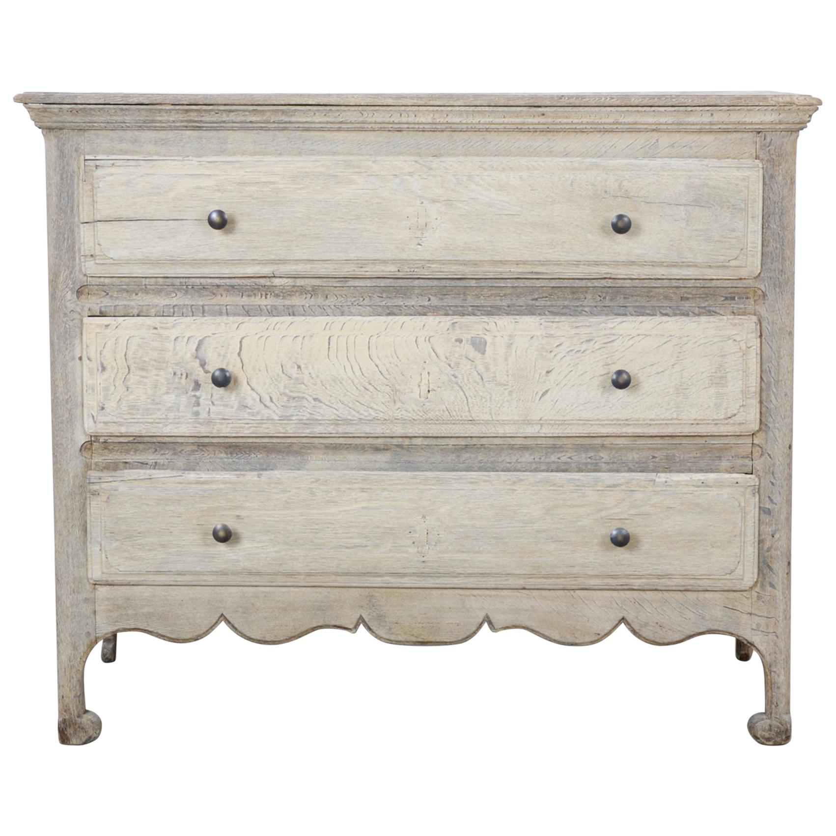 1880s Bleached Oak Chest of Drawers