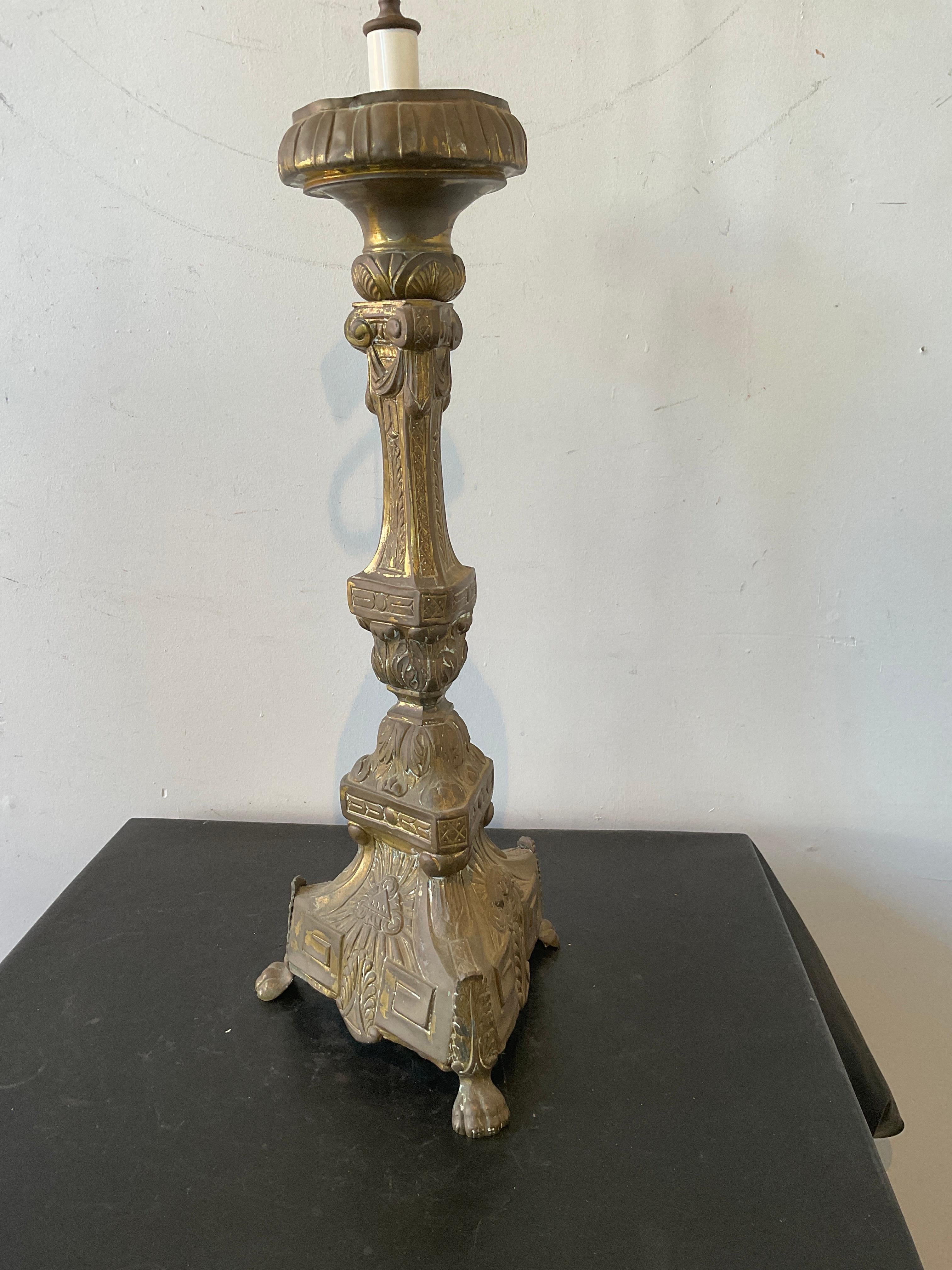 1880s Brass Church Candlestick Lamp In Good Condition For Sale In Tarrytown, NY