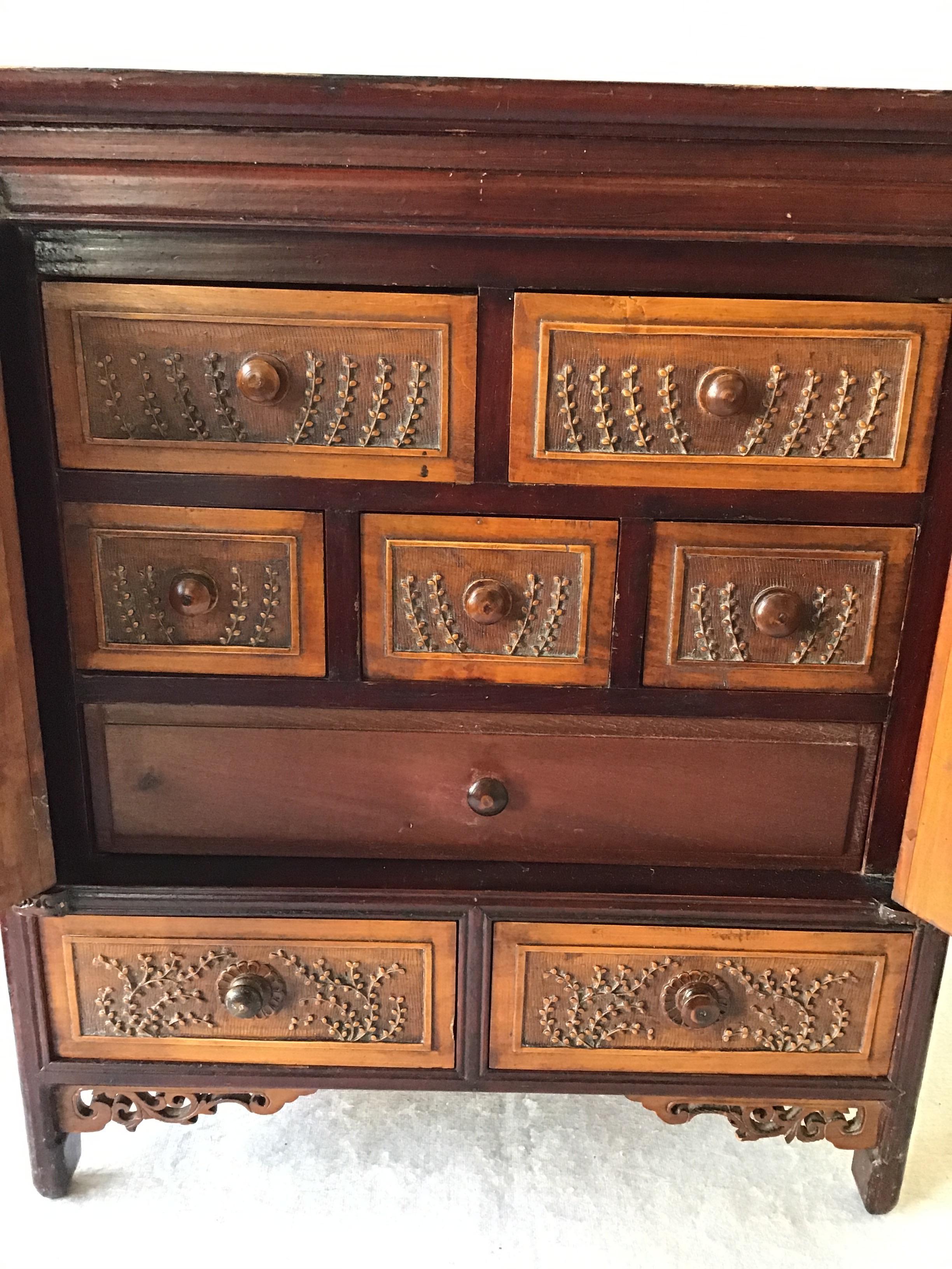 1880s Asian Carved Wood Box with Drawers For Sale 2