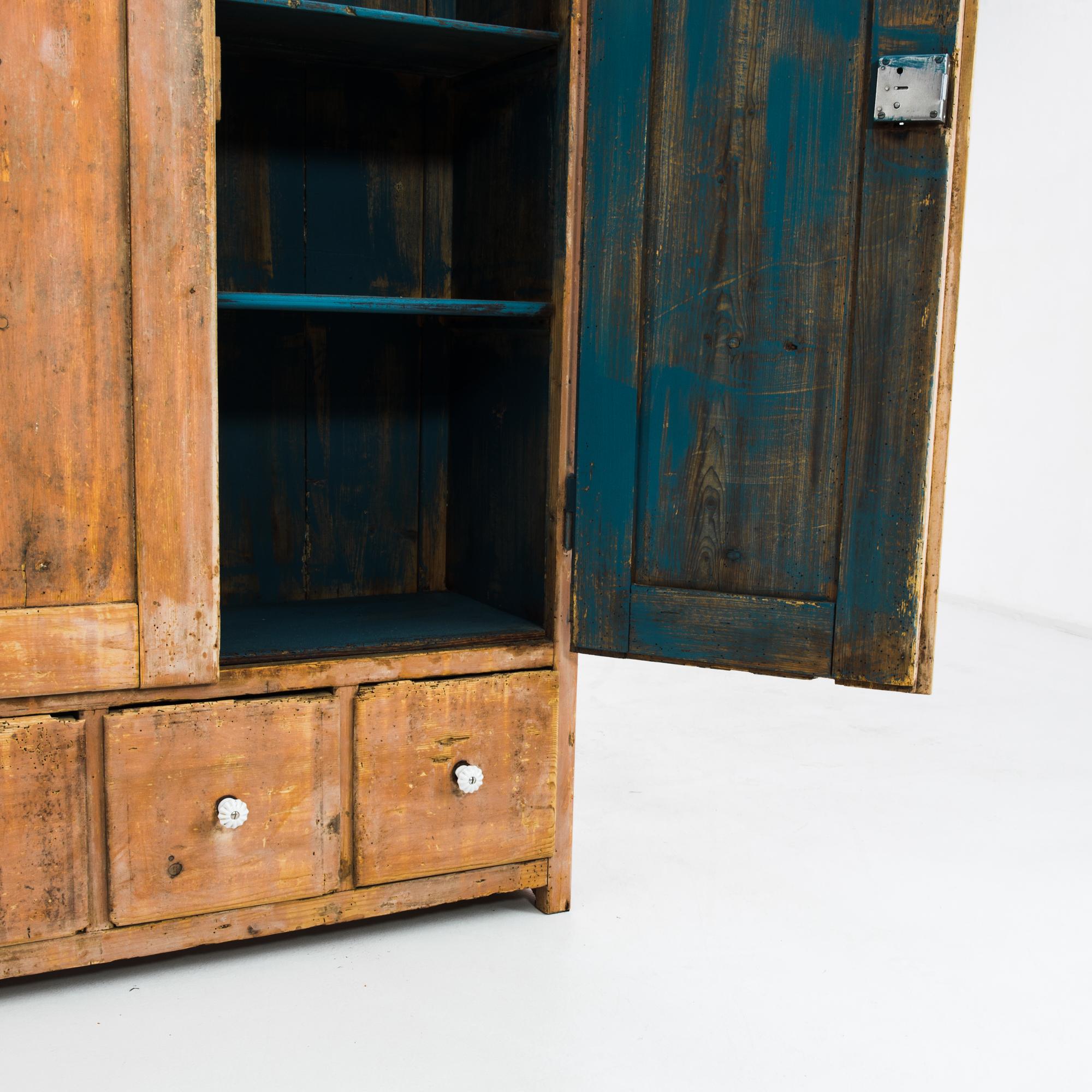 1880s Czech Wooden Cabinet with Original Patina 4