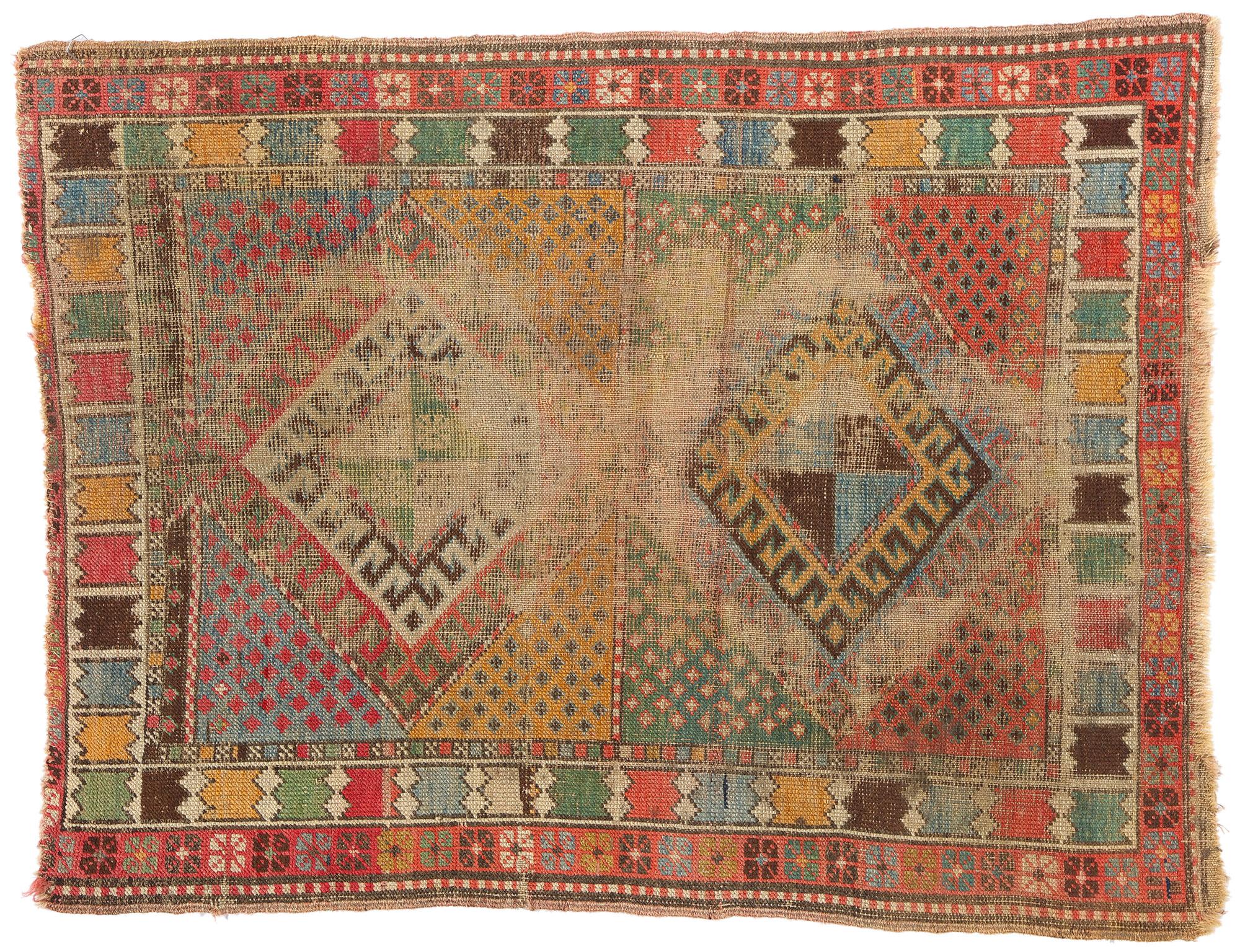 Tappeto antico caucasico Shirvan invecchiato del 1880 in vendita 2