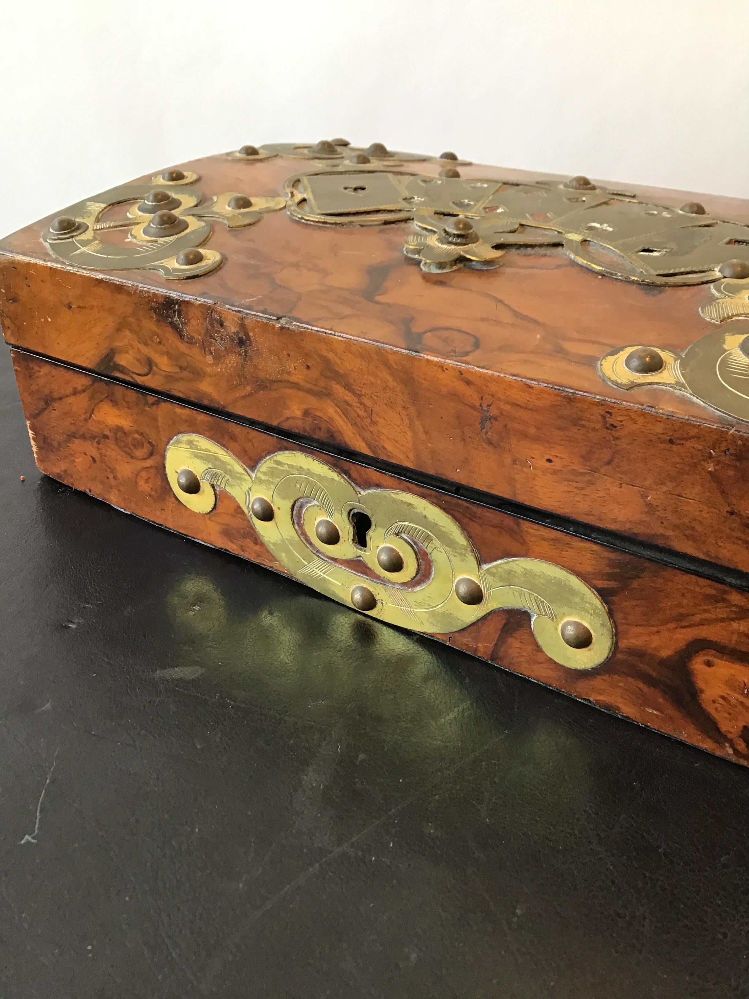 1880s English Wood and Brass Overlay Card Box For Sale 7