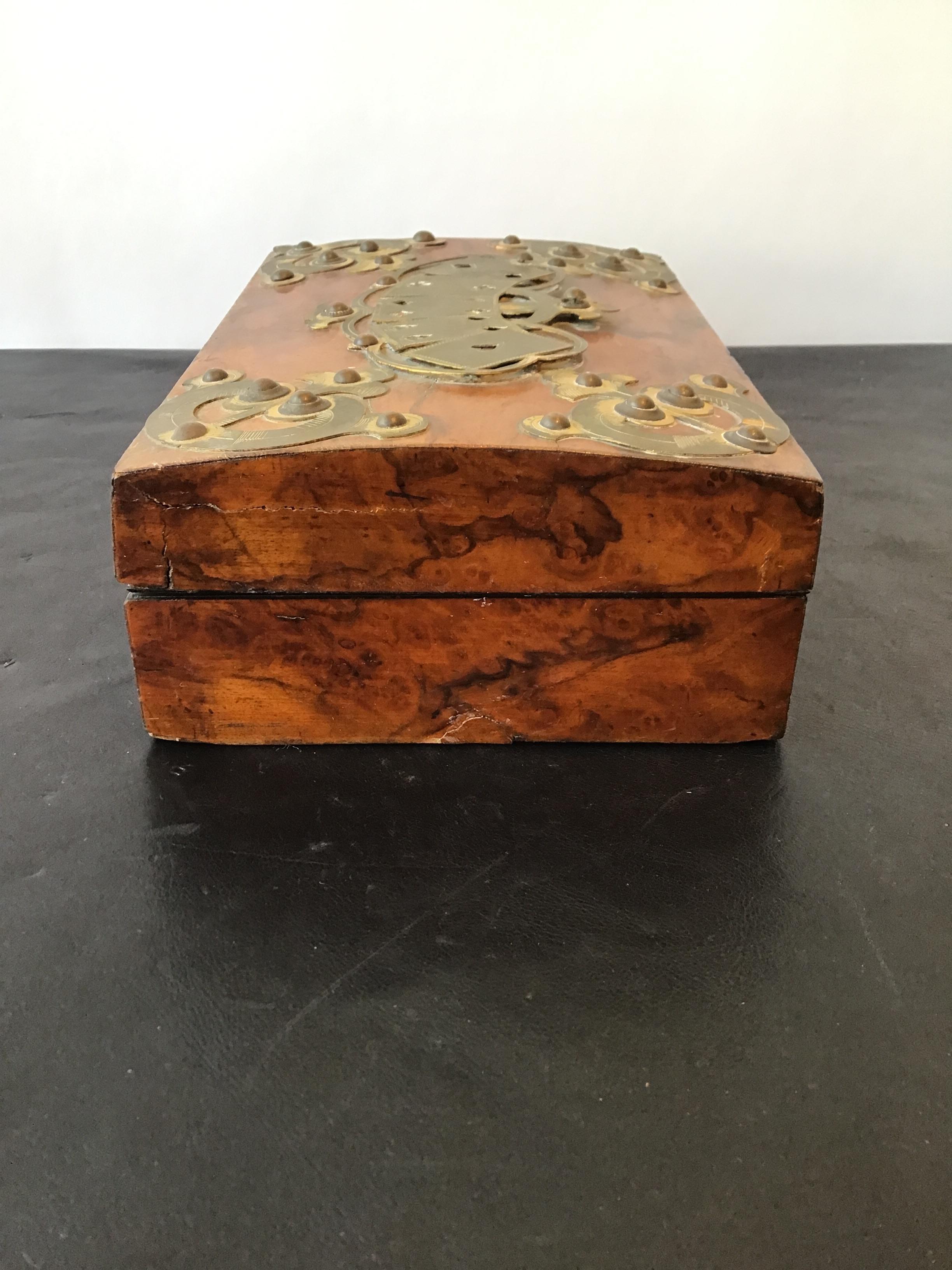 1880s English Wood and Brass Overlay Card Box For Sale 2