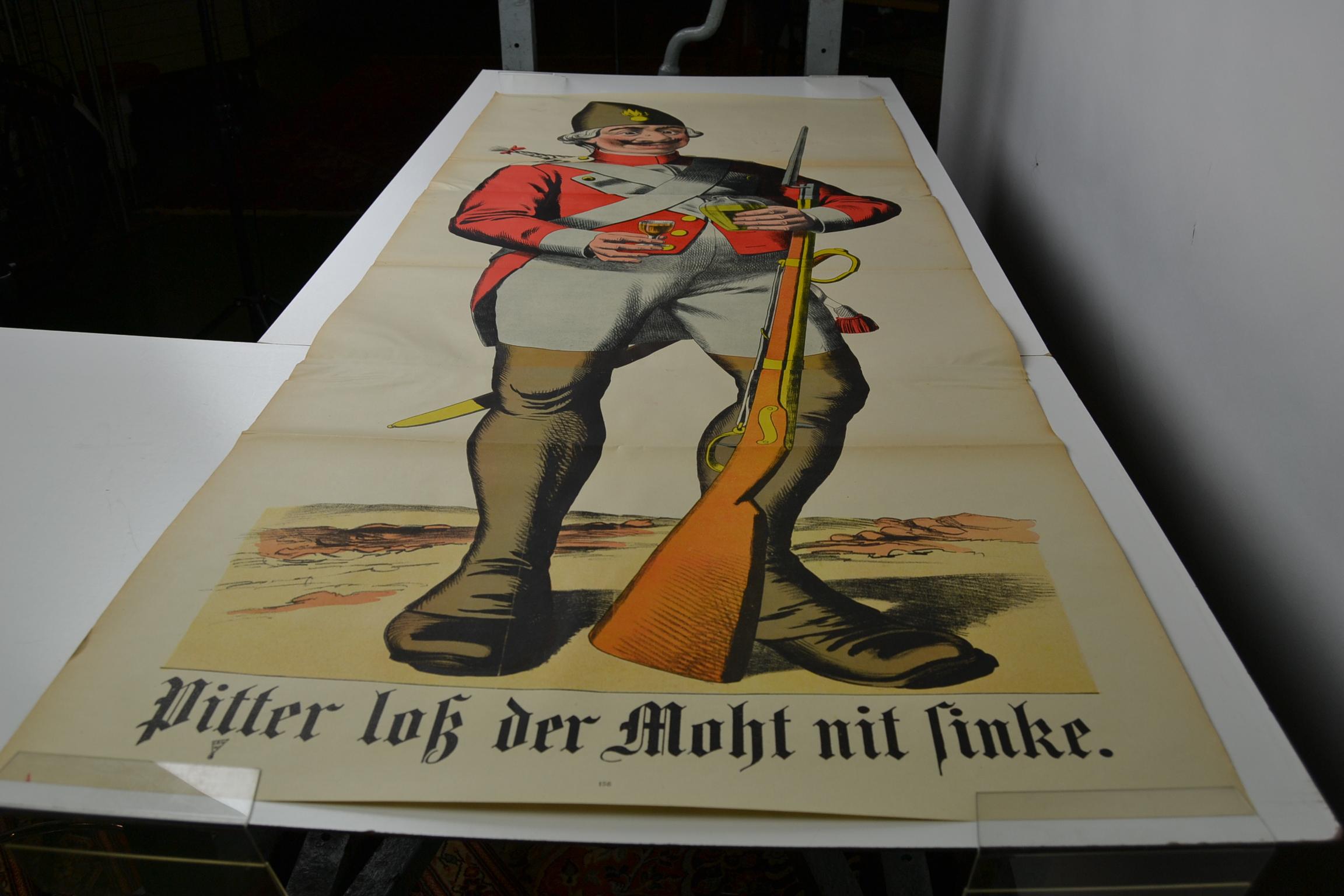 1880s European Lifesize Stone Lithography Poster with an Officer In Good Condition For Sale In Antwerp, BE