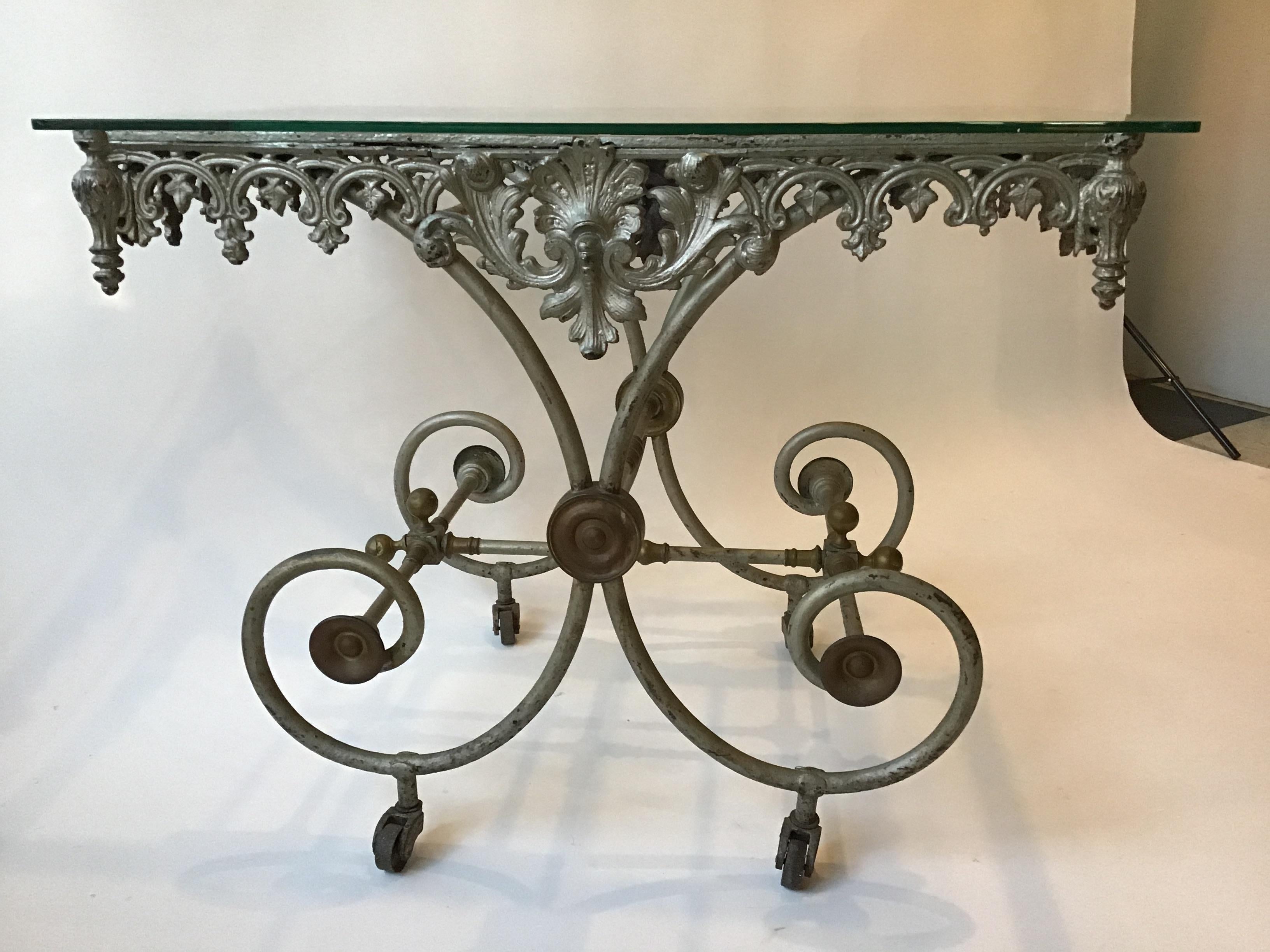 1880s French Bakers Table In Fair Condition In Tarrytown, NY