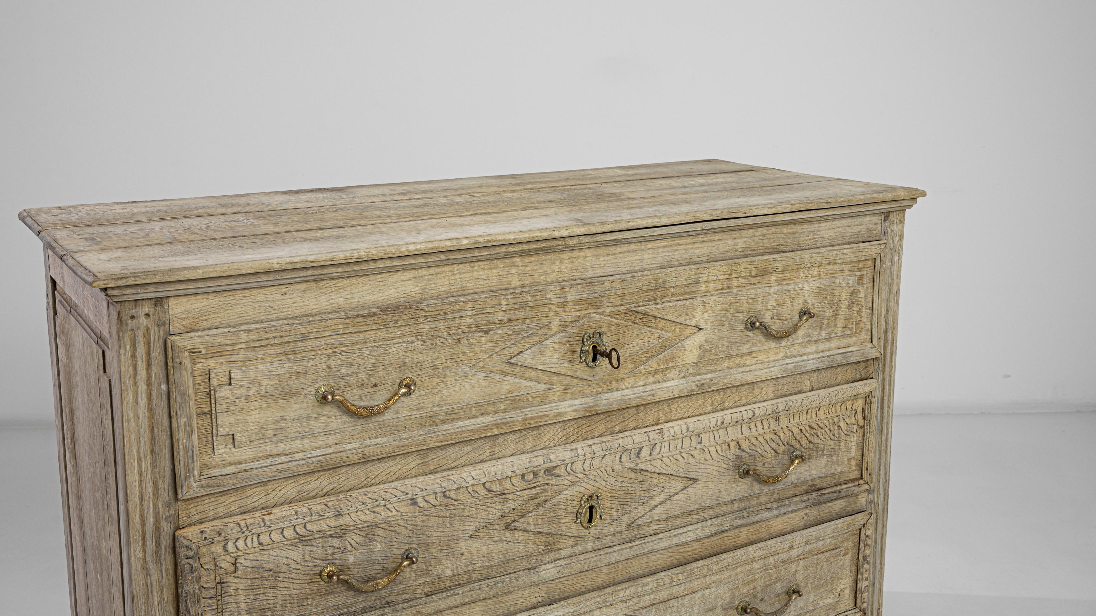 1880s French Bleached Oak Chest of Drawers 6