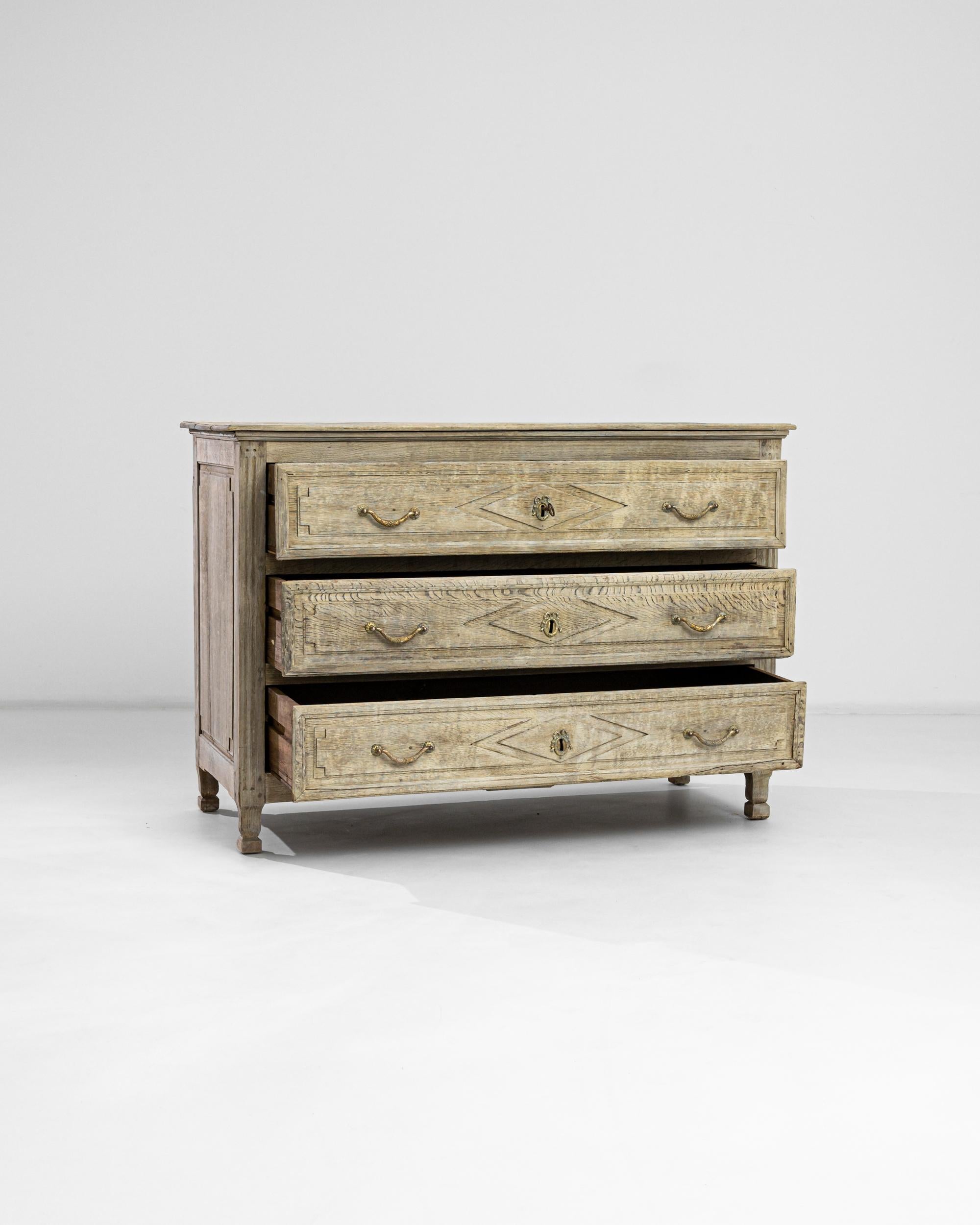 19th Century 1880s French Bleached Oak Chest of Drawers