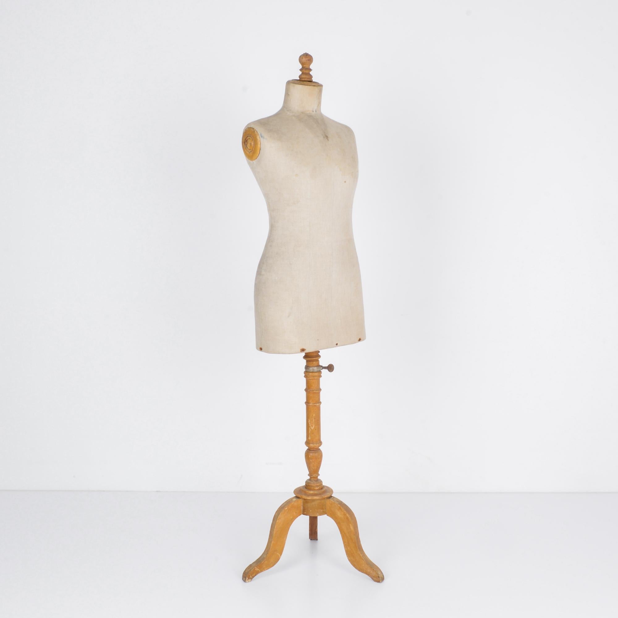 dressmaker mannequin