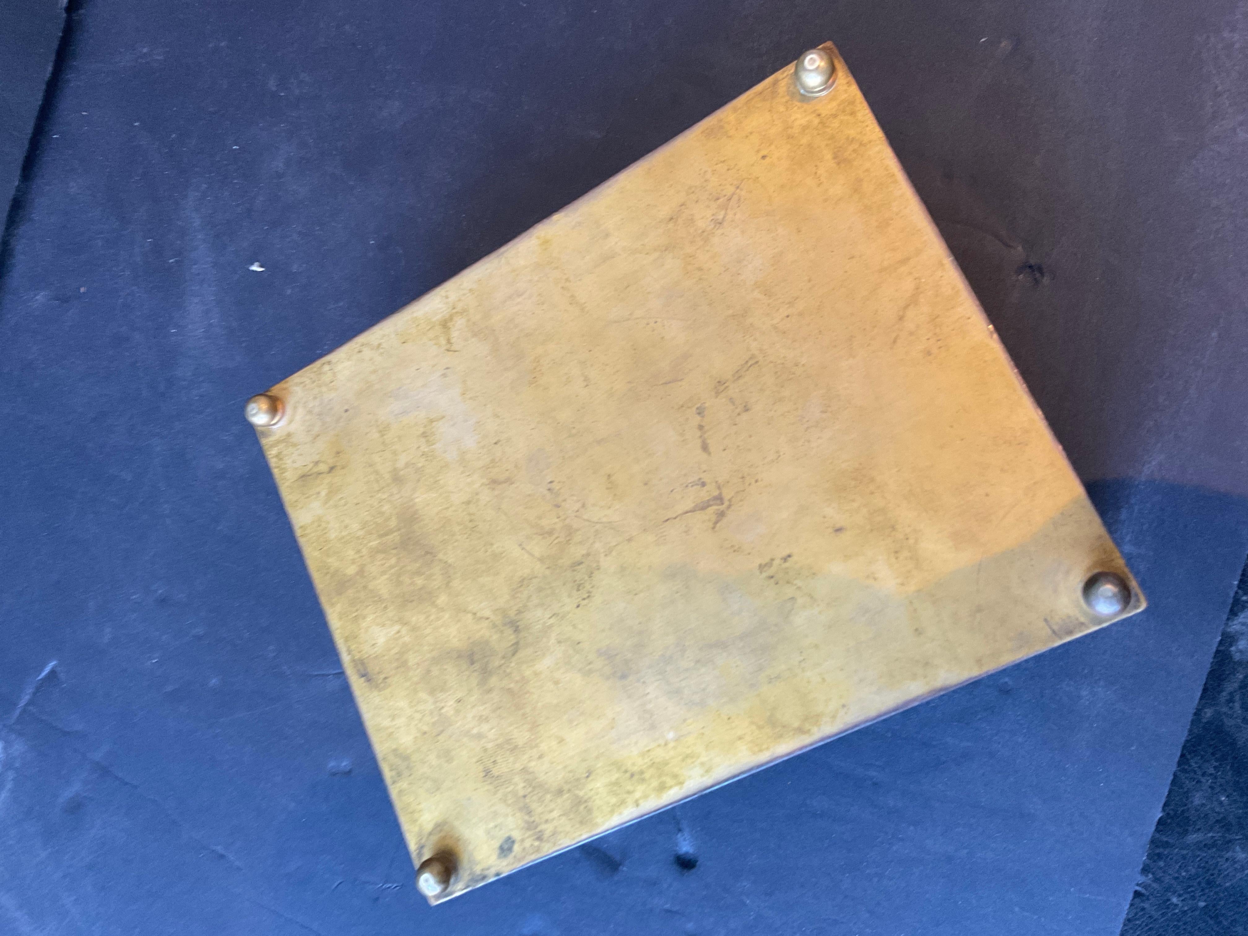 Scatola d'ottone Impero francese del 1880 in vendita 5