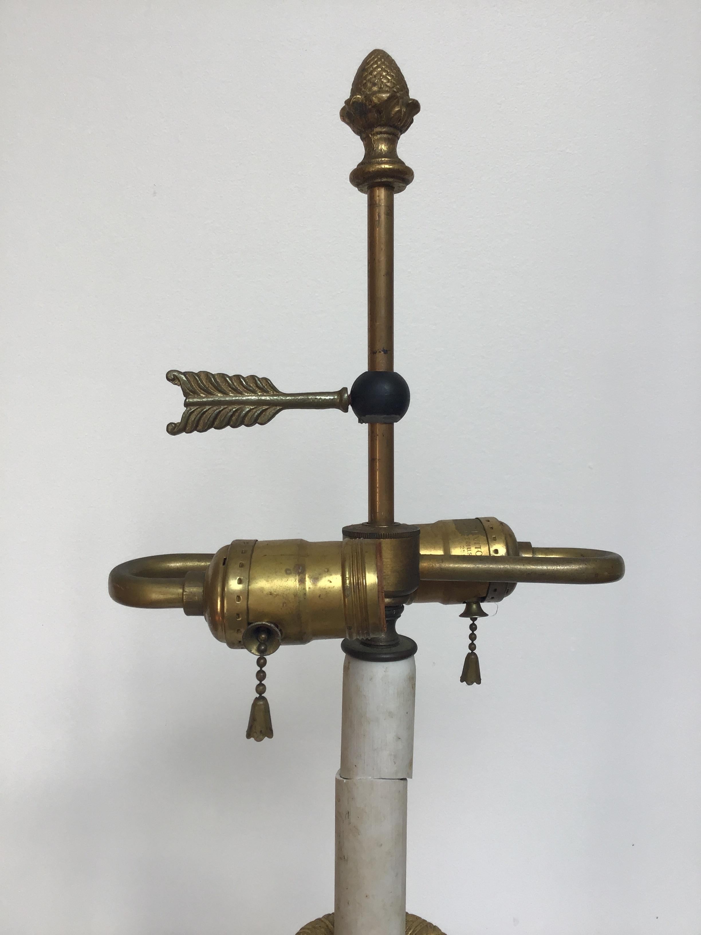 lampe chandelier Empire français des années 1880 en bronze doré Bon état - En vente à Tarrytown, NY