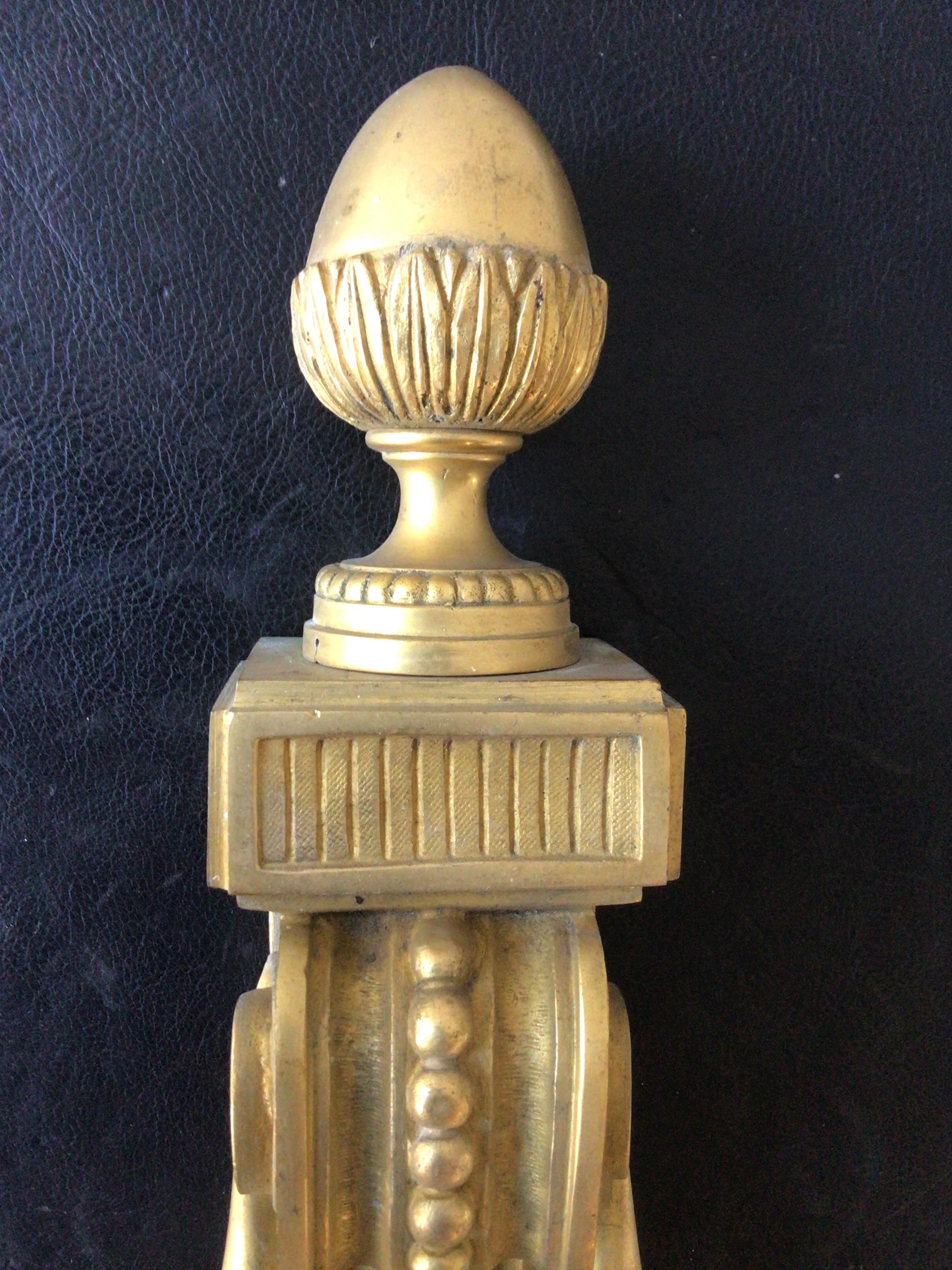 Sconcese classiche francesi in bronzo dorato del 1880 in vendita 2