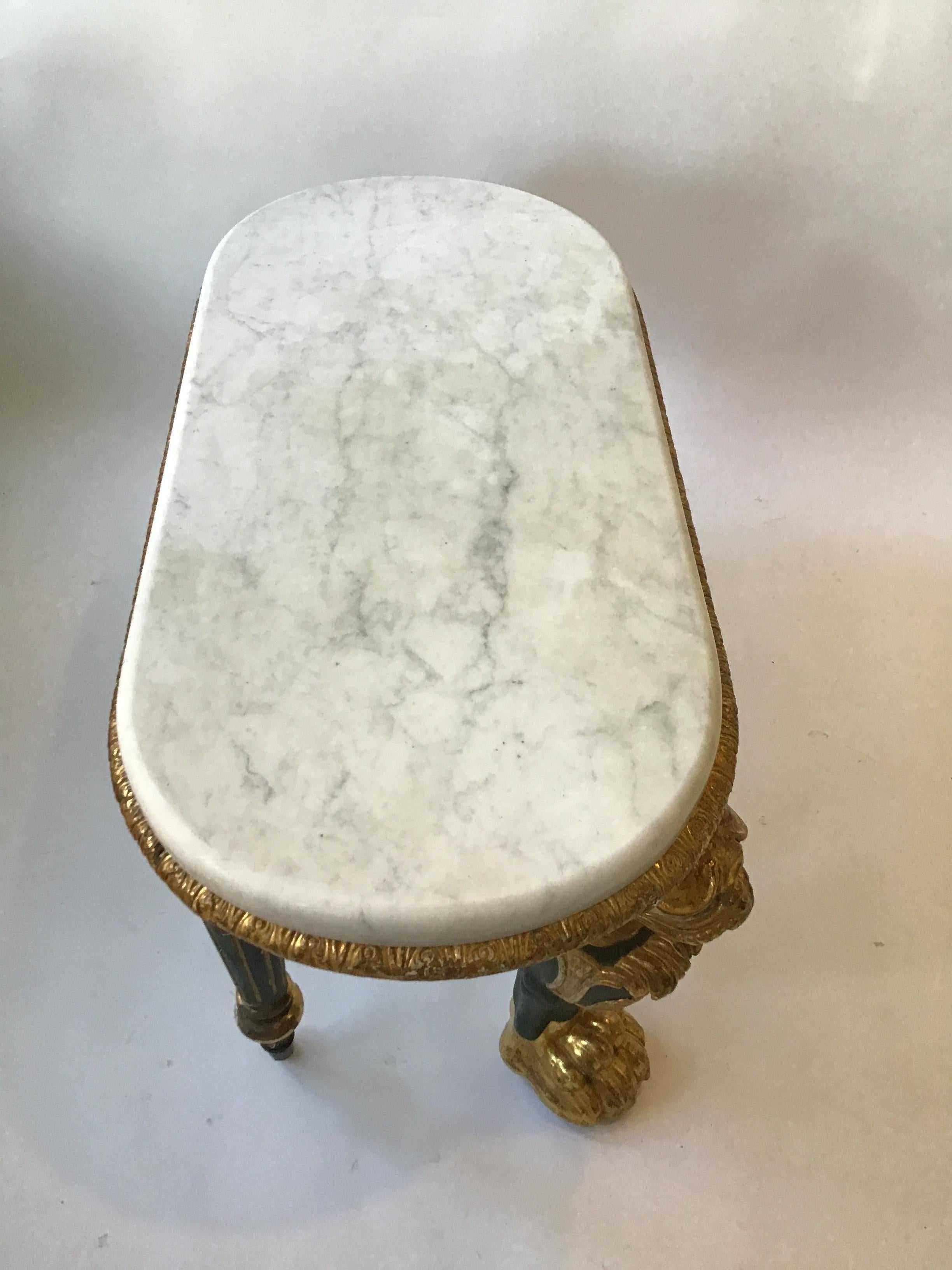 1880s French Gilt Lion Table with Marble Top For Sale 3