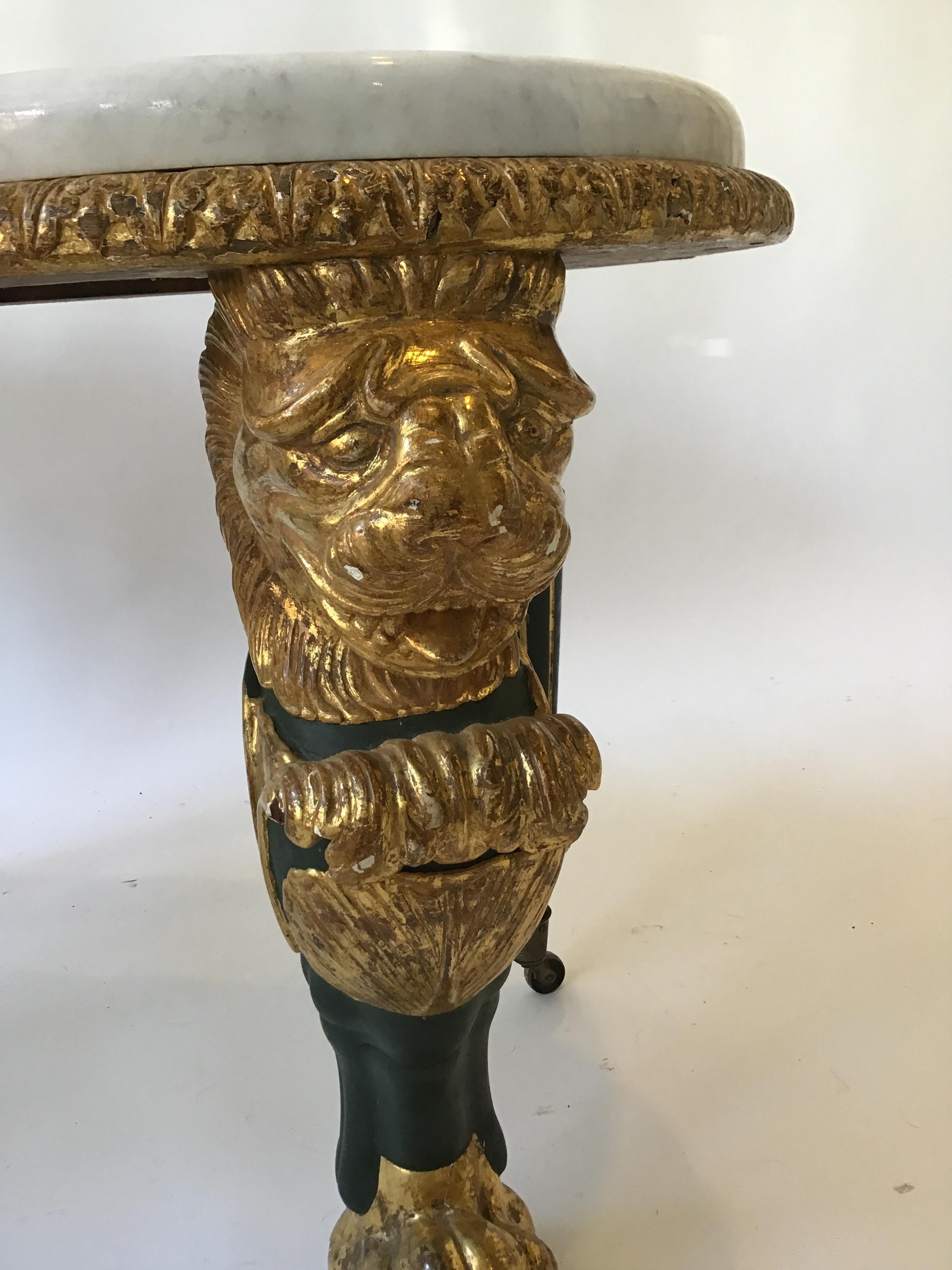 1880s French Gilt Lion Table with Marble Top For Sale 4