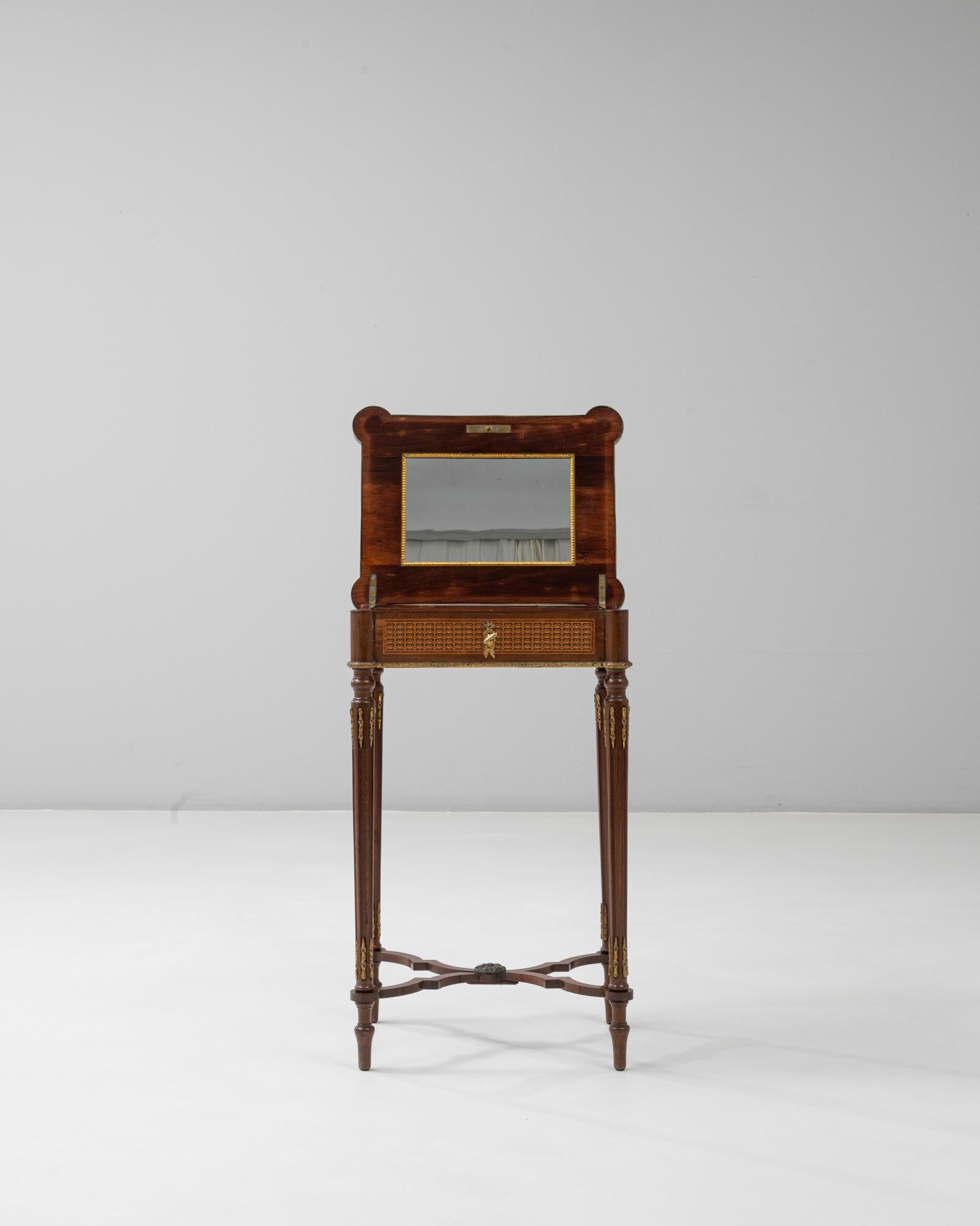 1880s French Louis XVI Style Wooden Side Table With Brass Gallery and Gilt Detai In Good Condition For Sale In High Point, NC