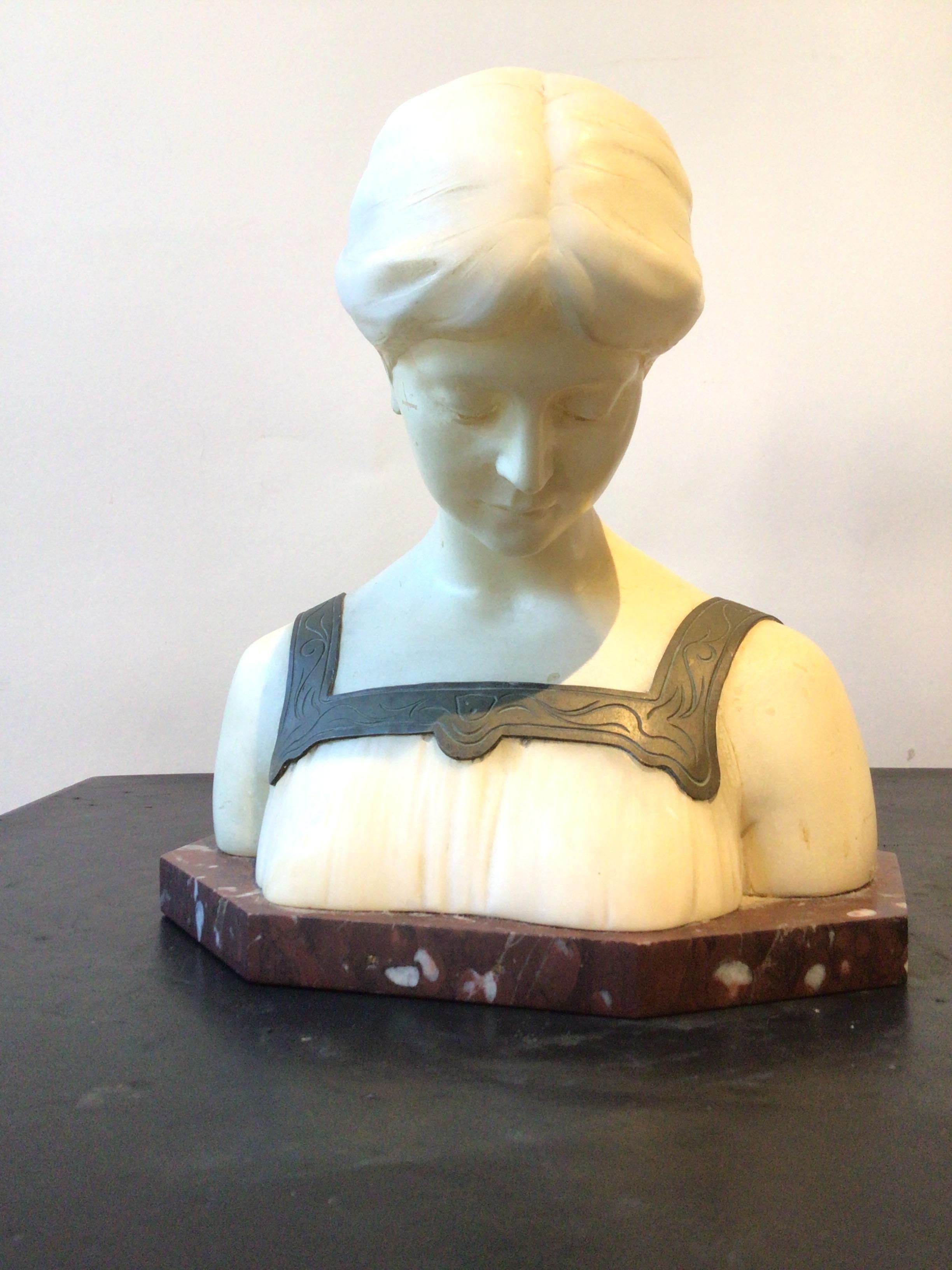 1880s  French Marble Bust Of Woman . Signed. In Good Condition In Tarrytown, NY
