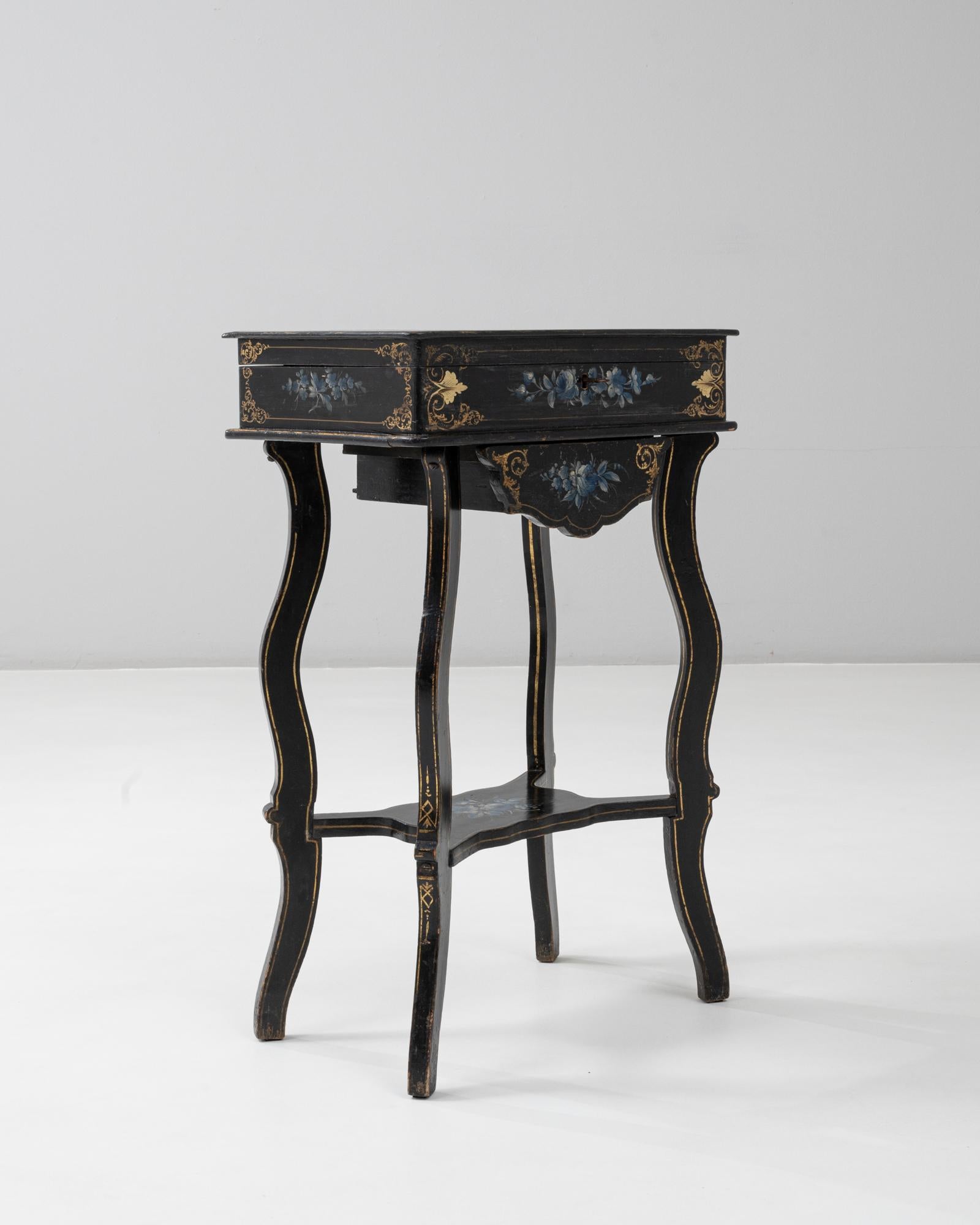 Table d'appoint ébonisée à incrustation florale, style Napoléon III, France, années 1880 en vente 1