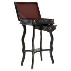 Table d'appoint ébonisée à incrustation florale, style Napoléon III, France, années 1880