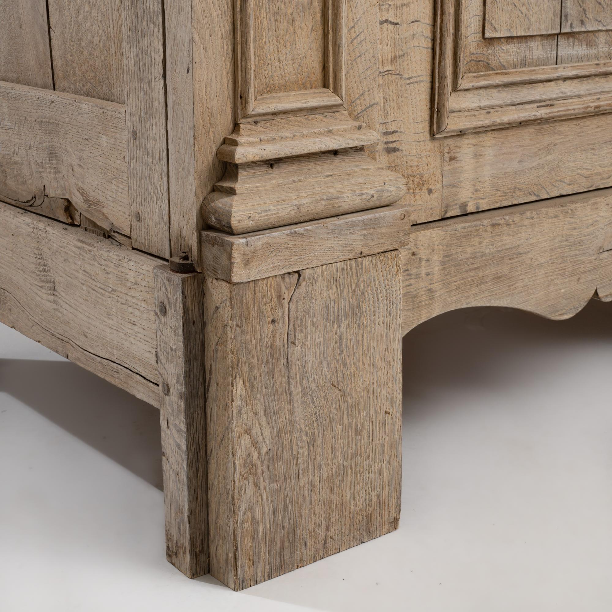 1880s French Neoclassical Oak Cabinet 6